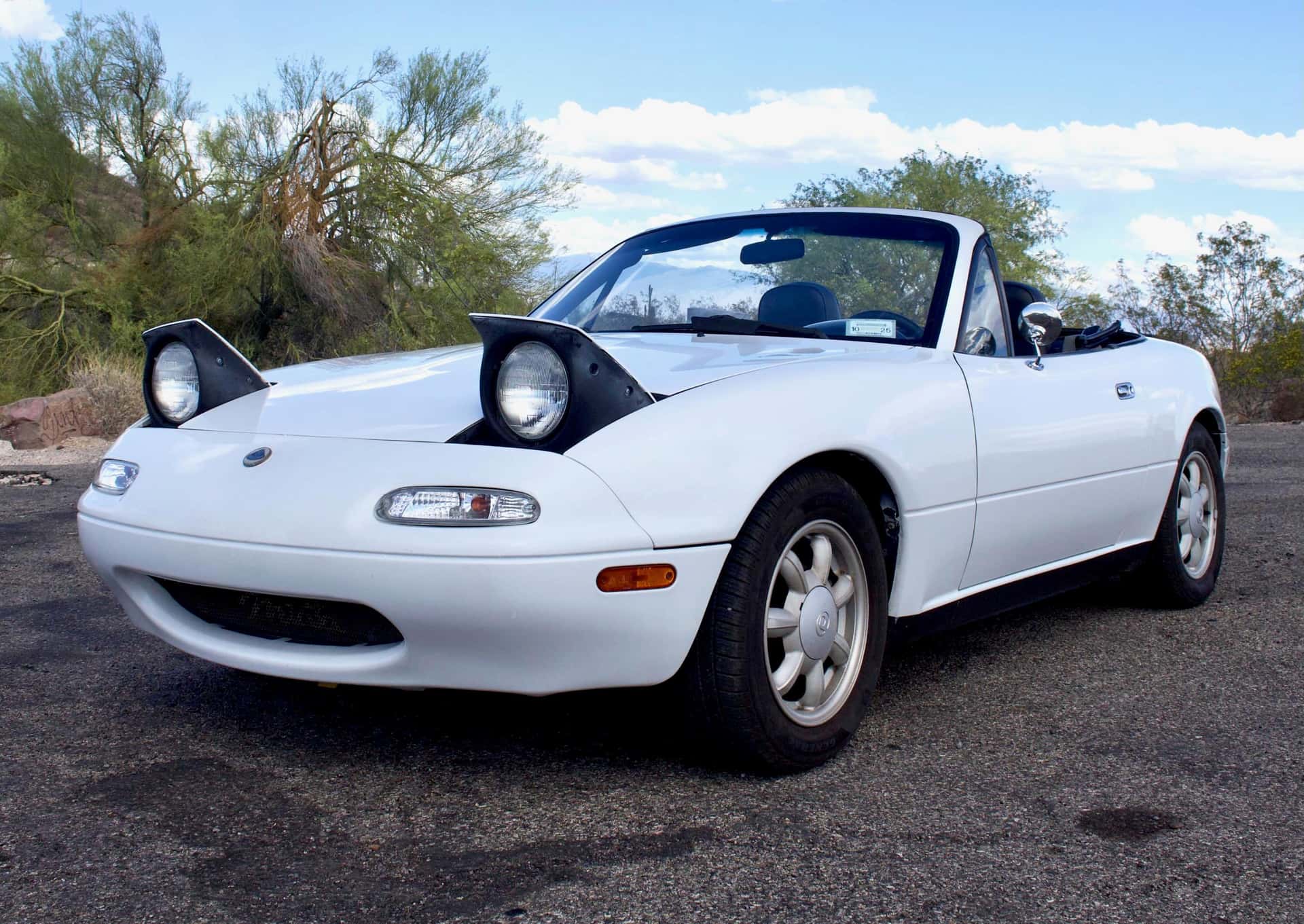 1993 Mazda NA Miata sold for $8,241