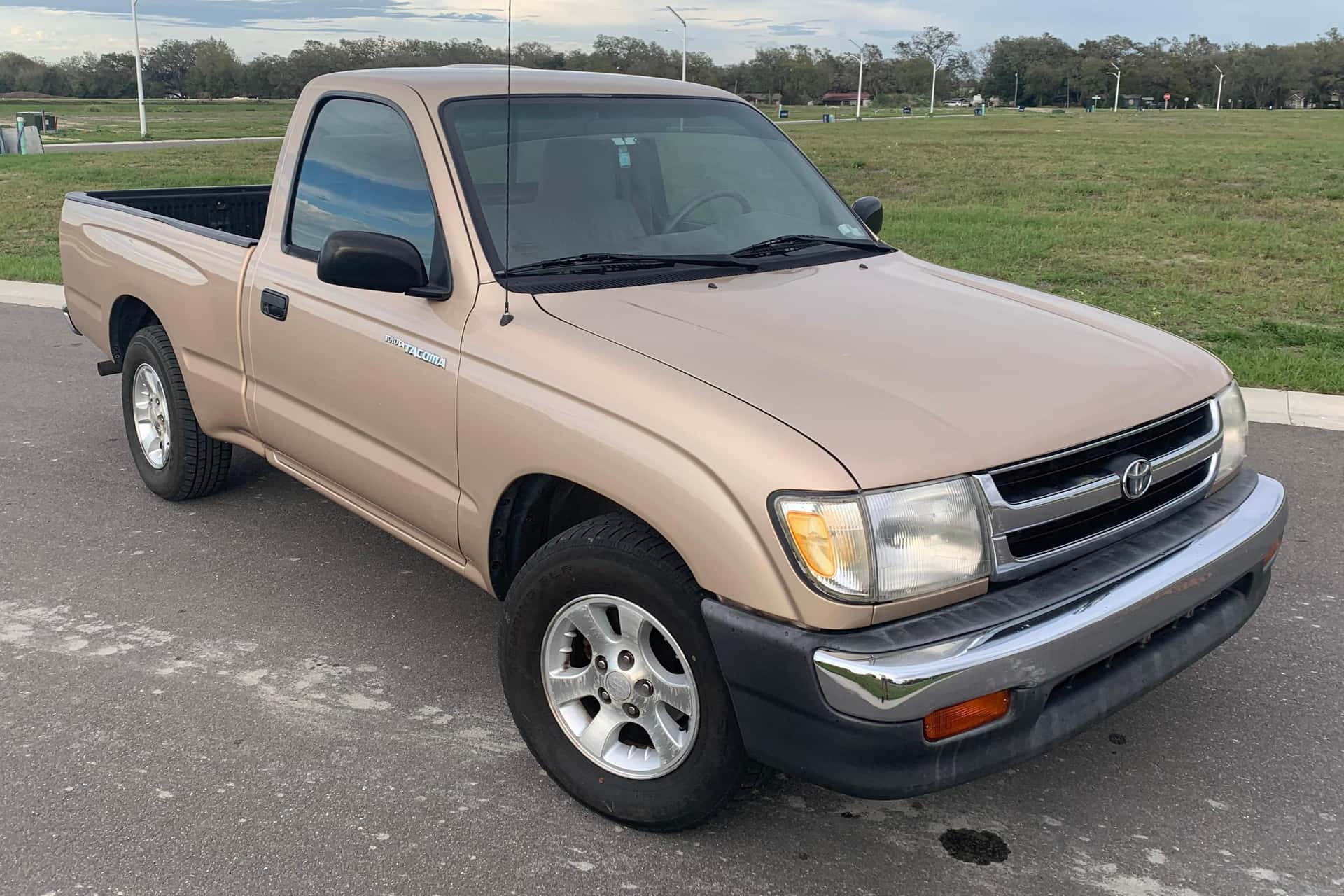 1999 Toyota Tacoma sold for $6,085