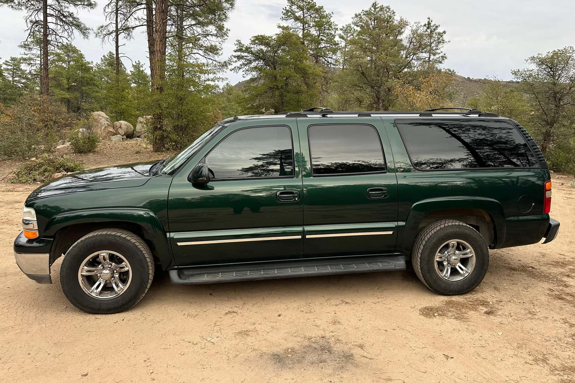 2002 Chevrolet Suburban sold for $9,050