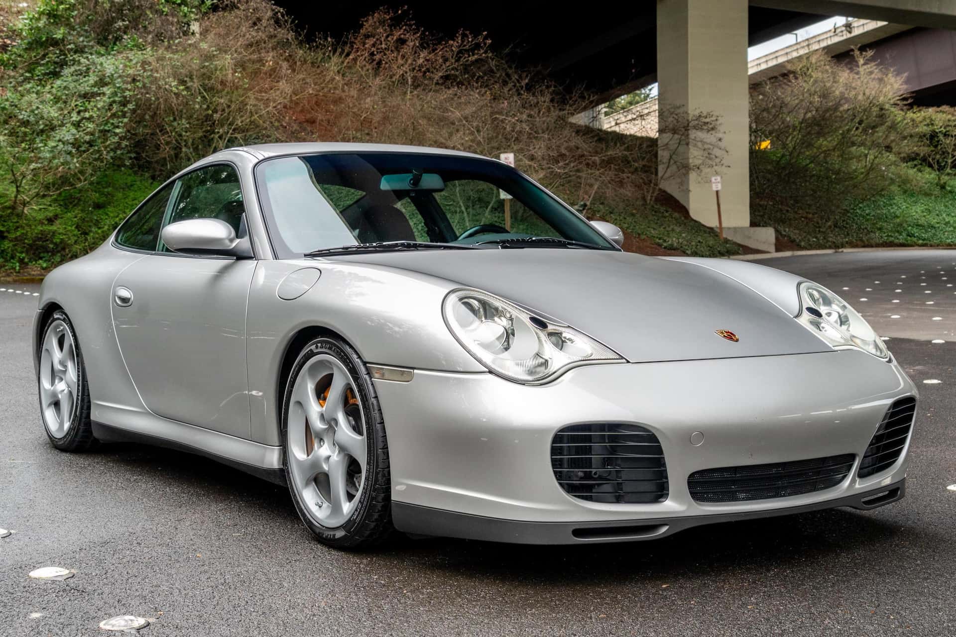 2002 Porsche 996 911 sold for $41,250