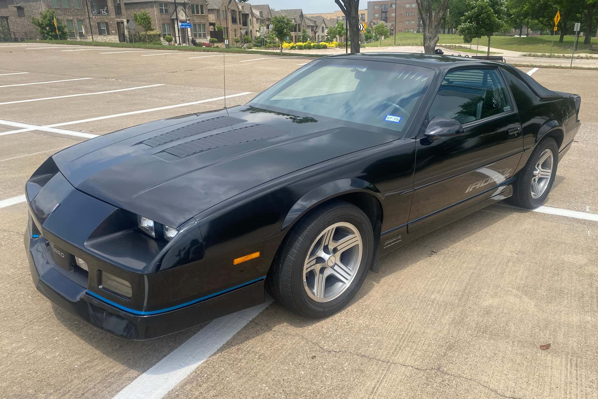 1988 Chevrolet Camaro sold for $11,800