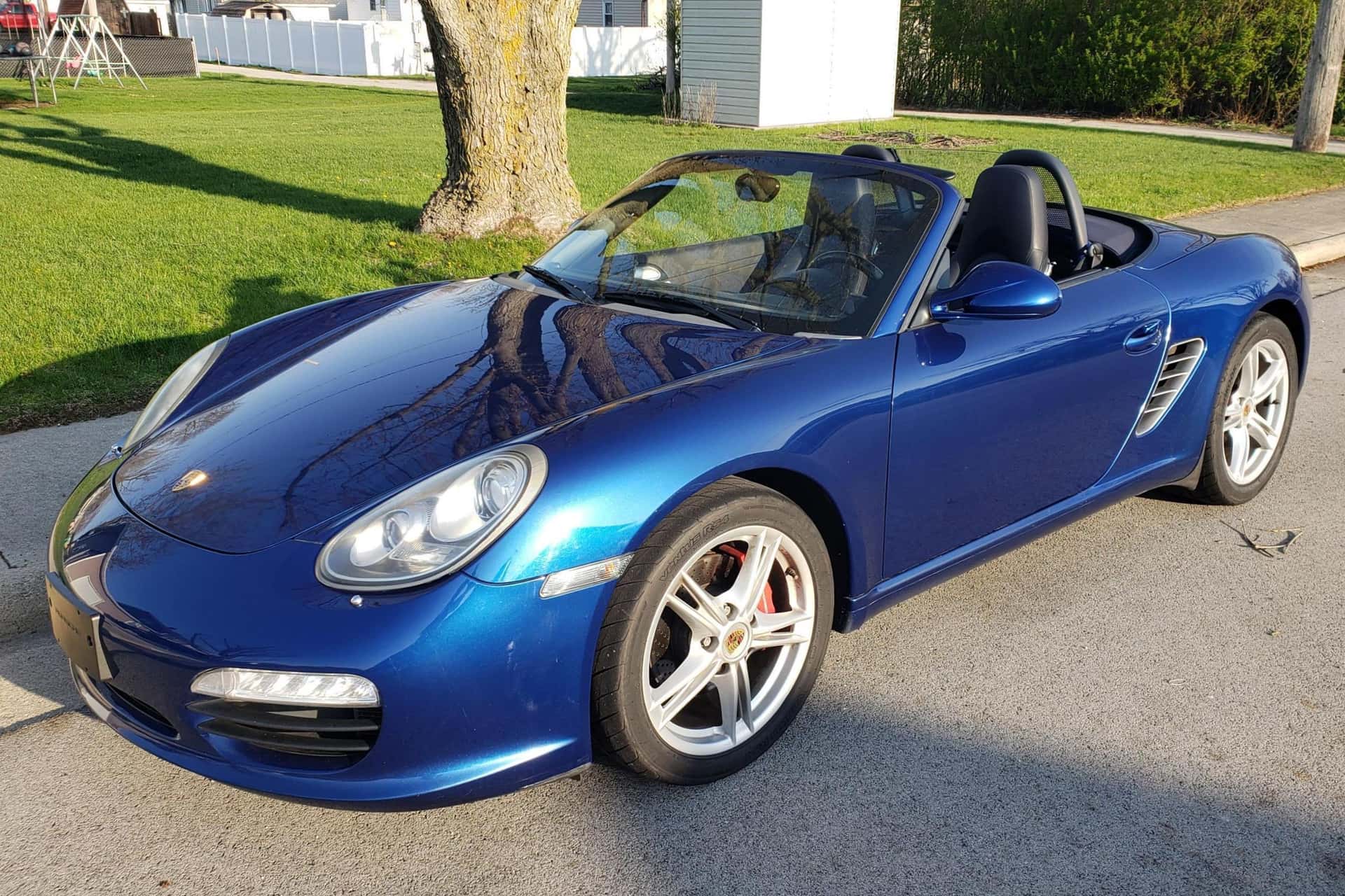 2010 Porsche 987 Boxster sold for $23,000