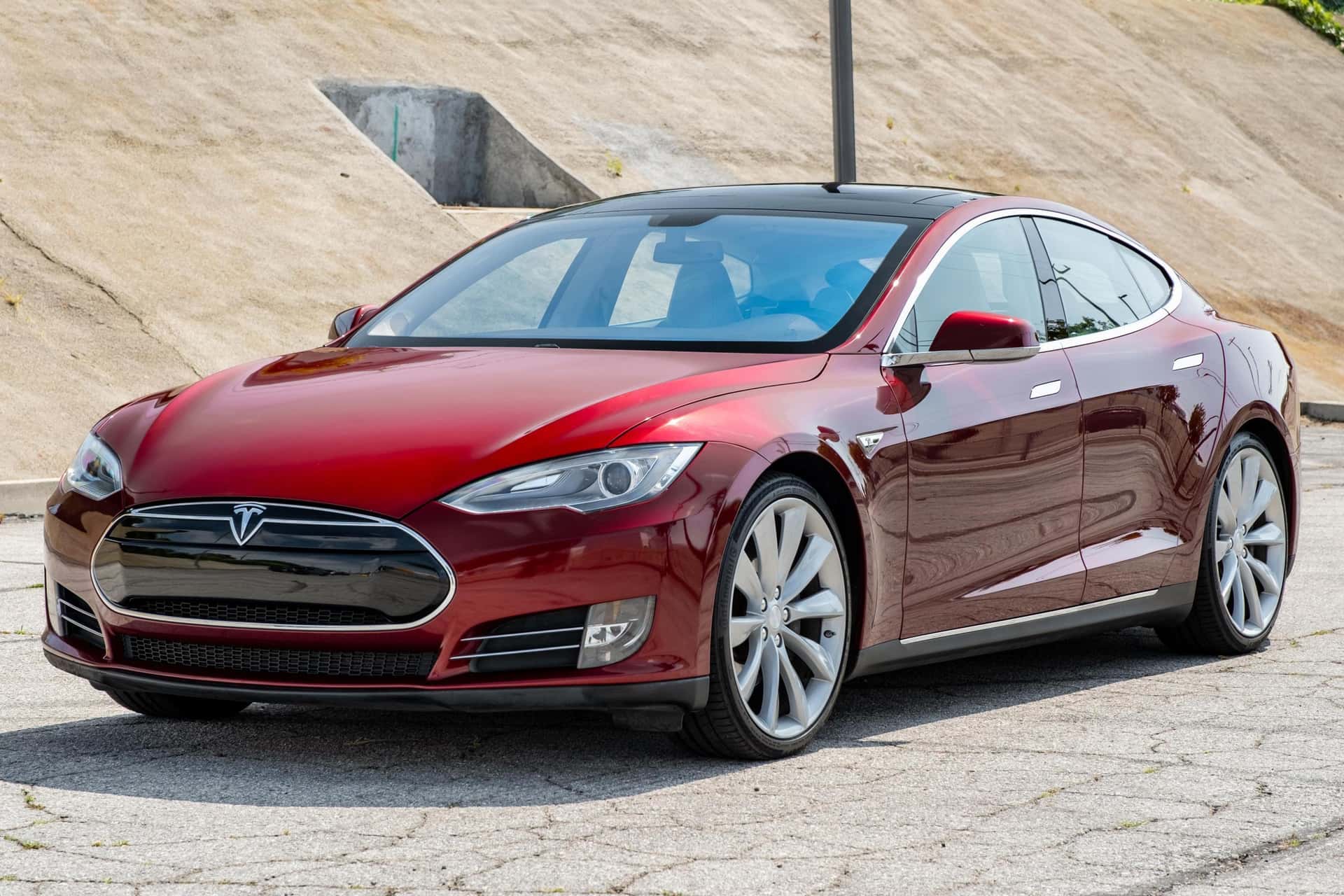 2012 Tesla Model S sold for $24,500