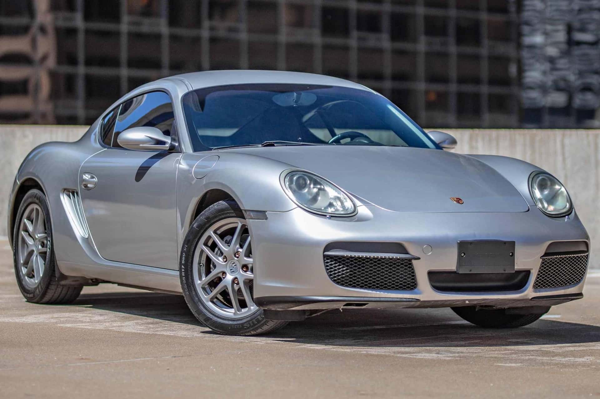 2007 Porsche 987 Cayman sold for $16,500