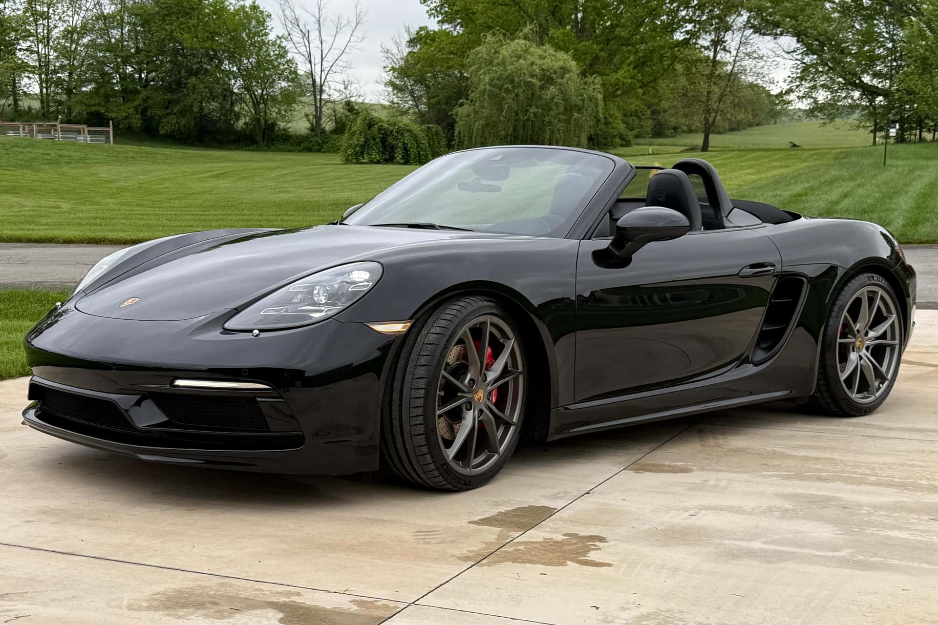 2022 Porsche 718 Boxster sold for $64,000
