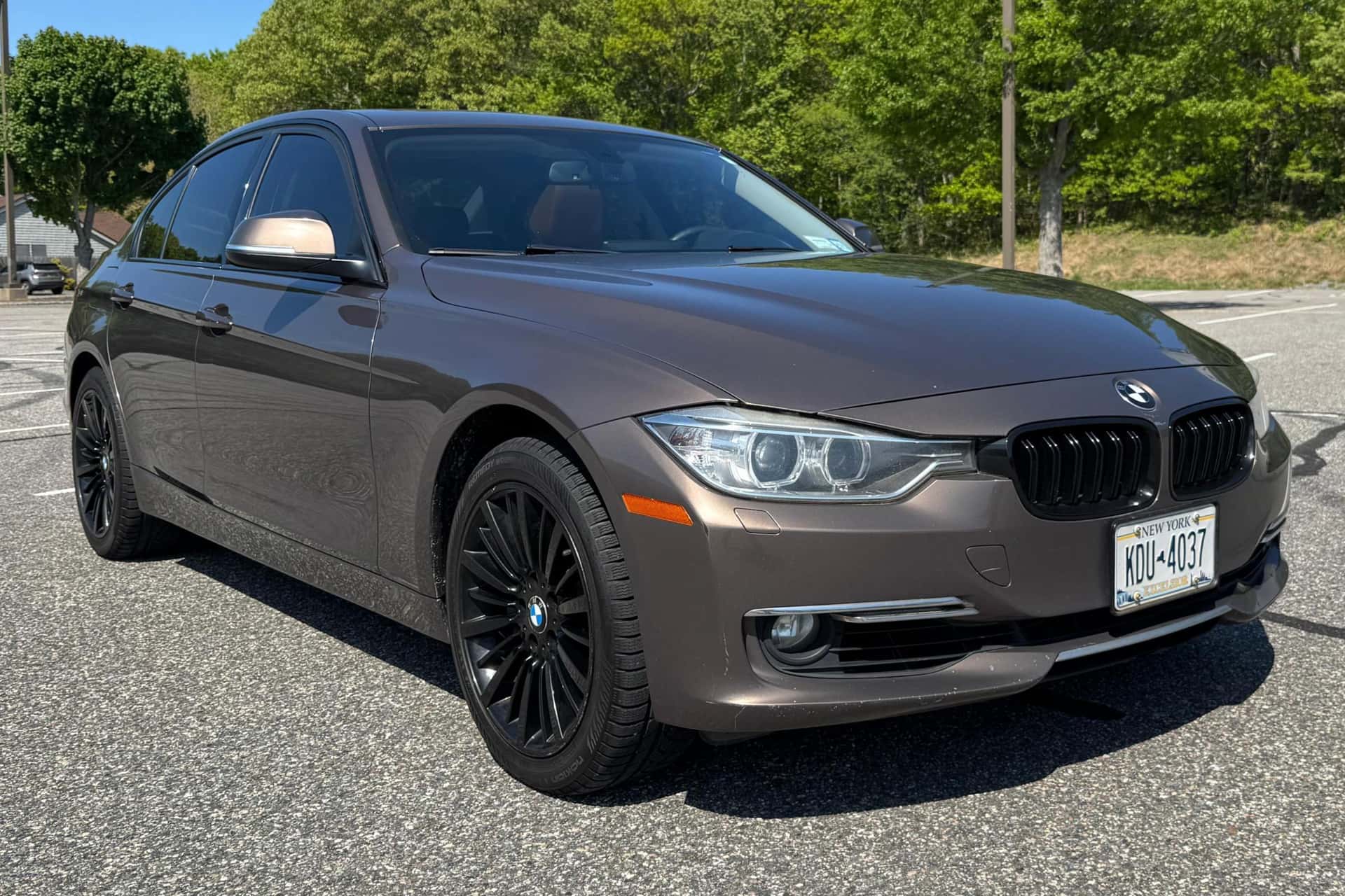 2013 BMW 3 Series sold for $11,300