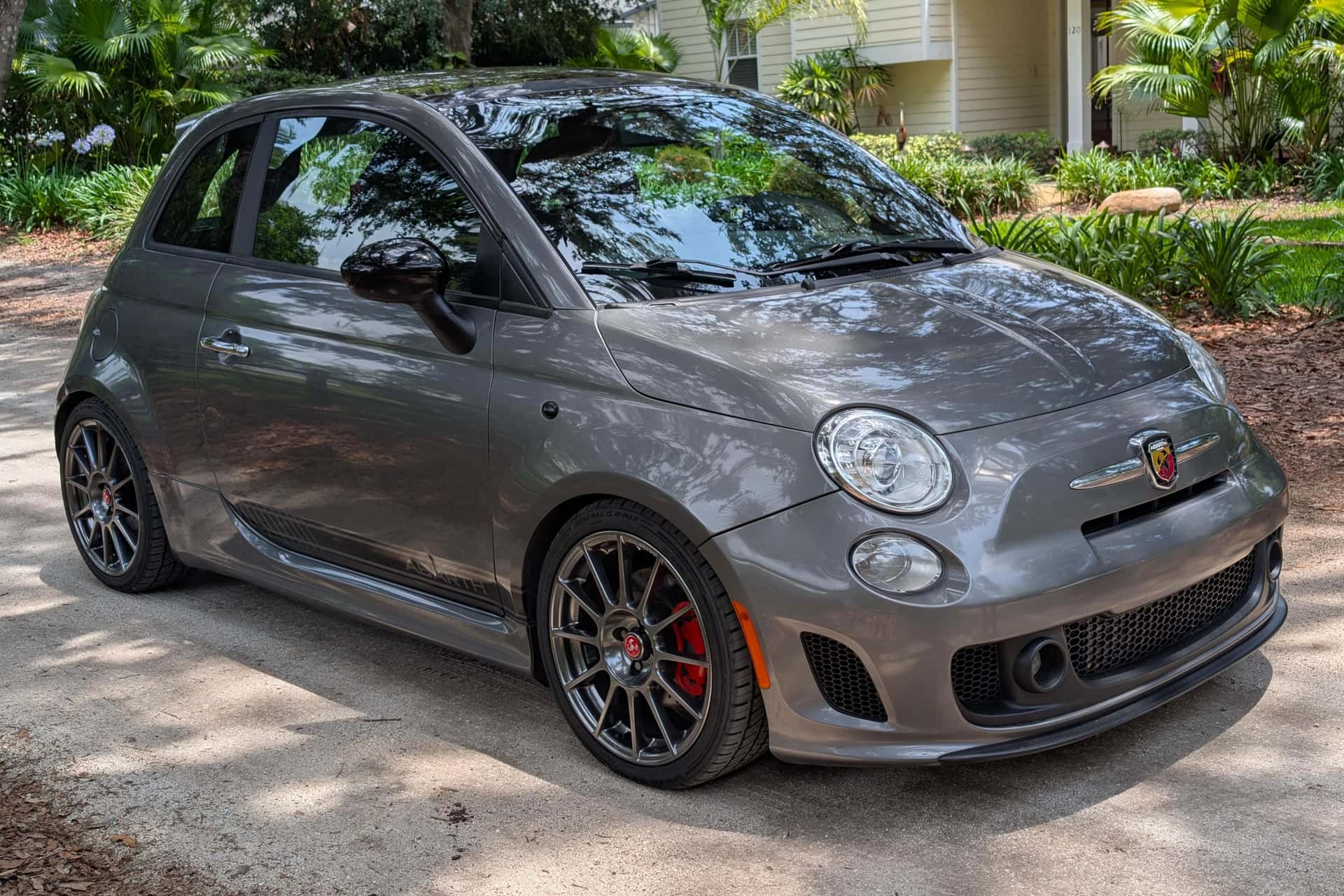 2013 Fiat 500 Abarth sold for $8,700