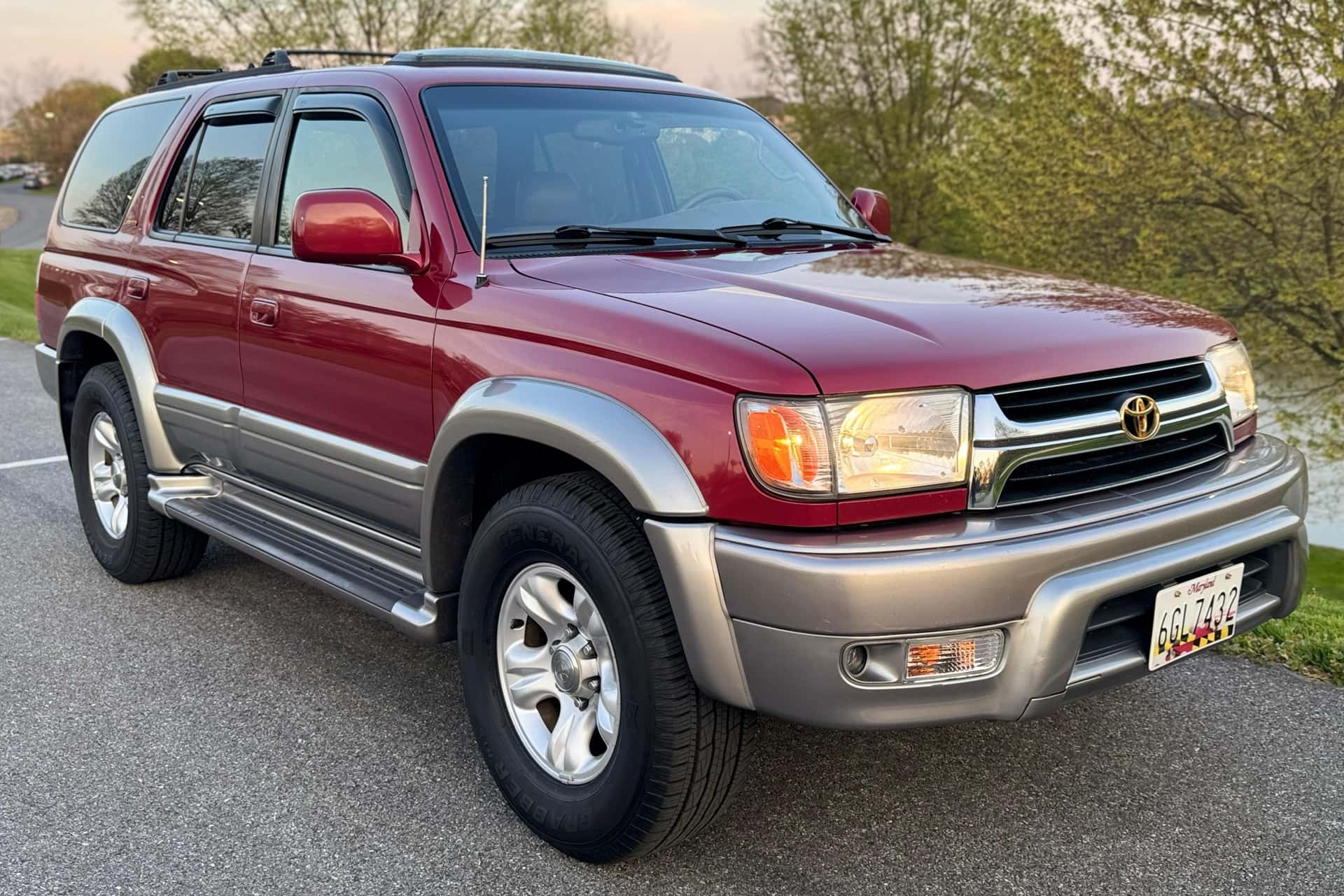 2001 Toyota 4Runner sold for $13,100