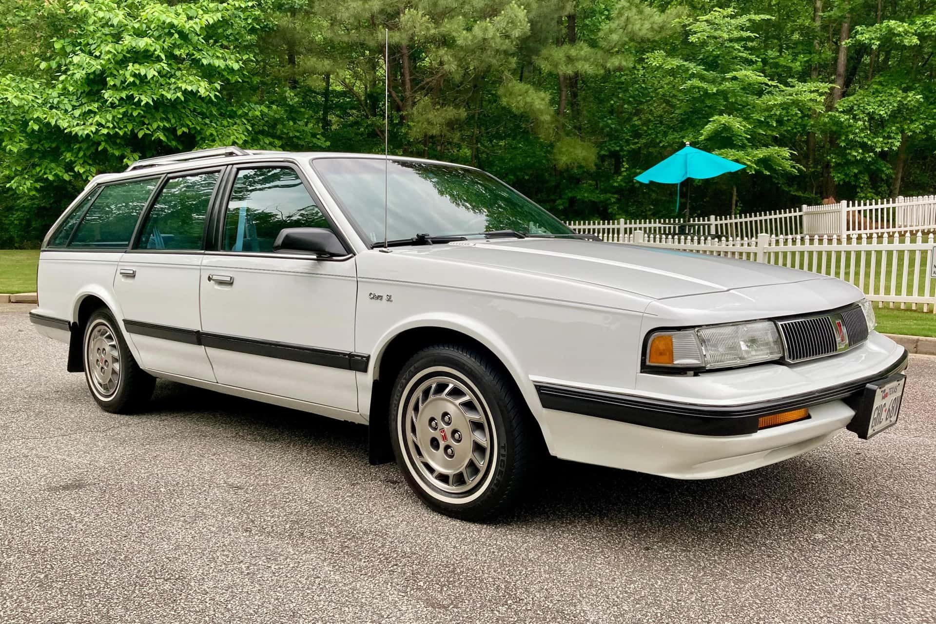 1996 Oldsmobile Cutlass sold for $7,400