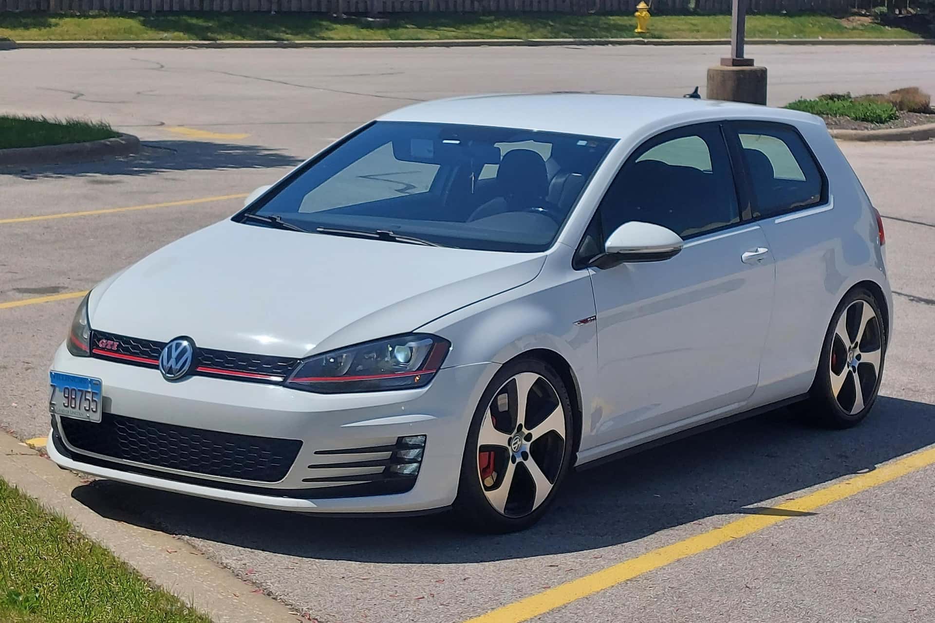 2015 Volkswagen Mk7 GTI sold for $9,999