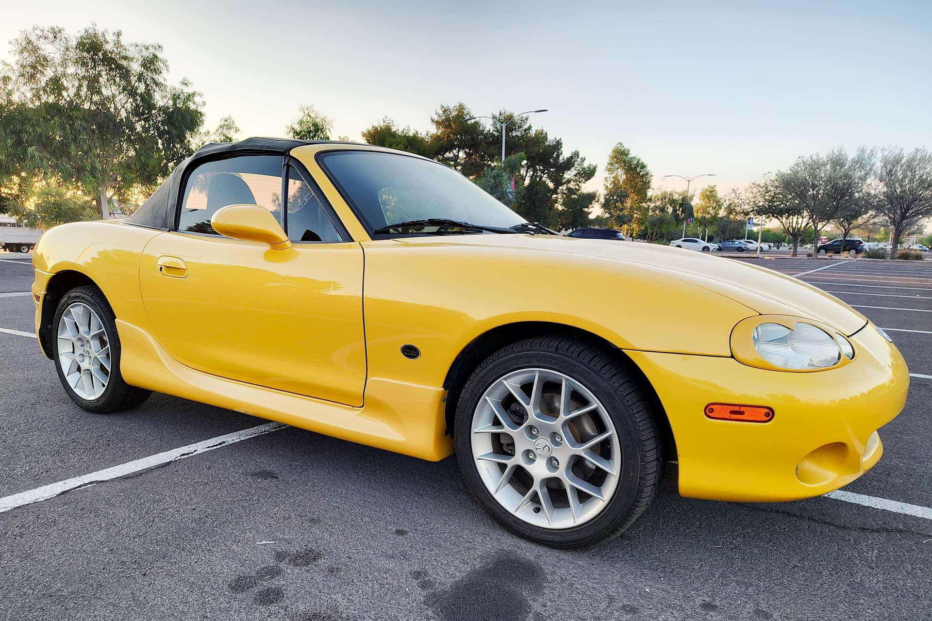 2002 Mazda NB Miata sold for $9,800
