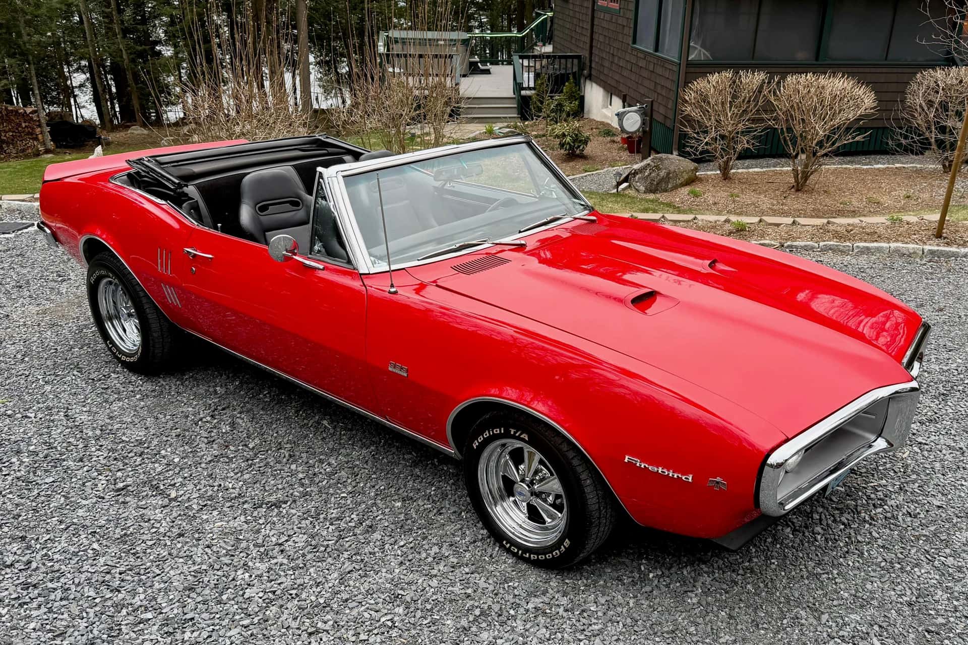 1967 Pontiac Firebird sold for $31,000