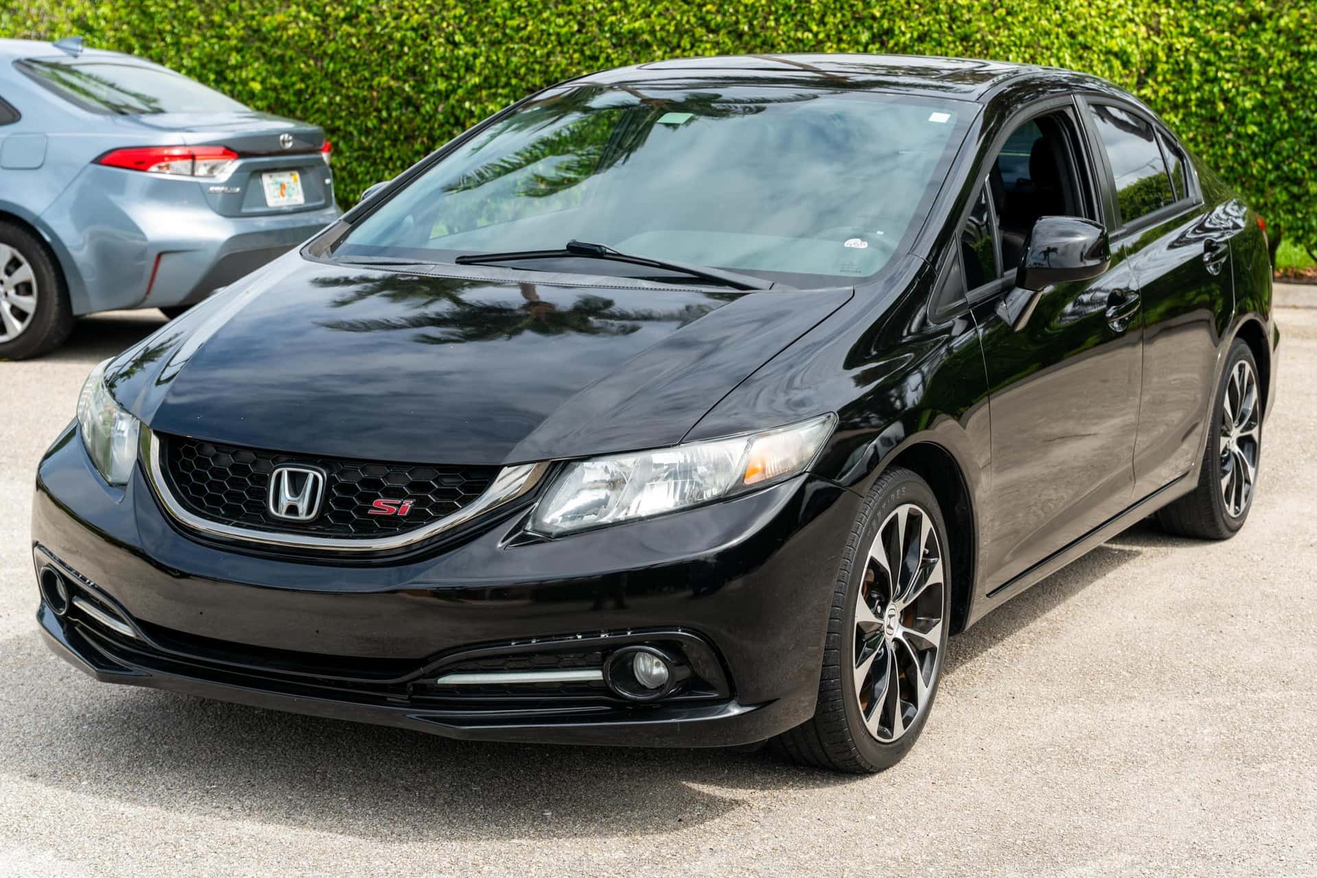 2013 Honda Civic sold for $7,700