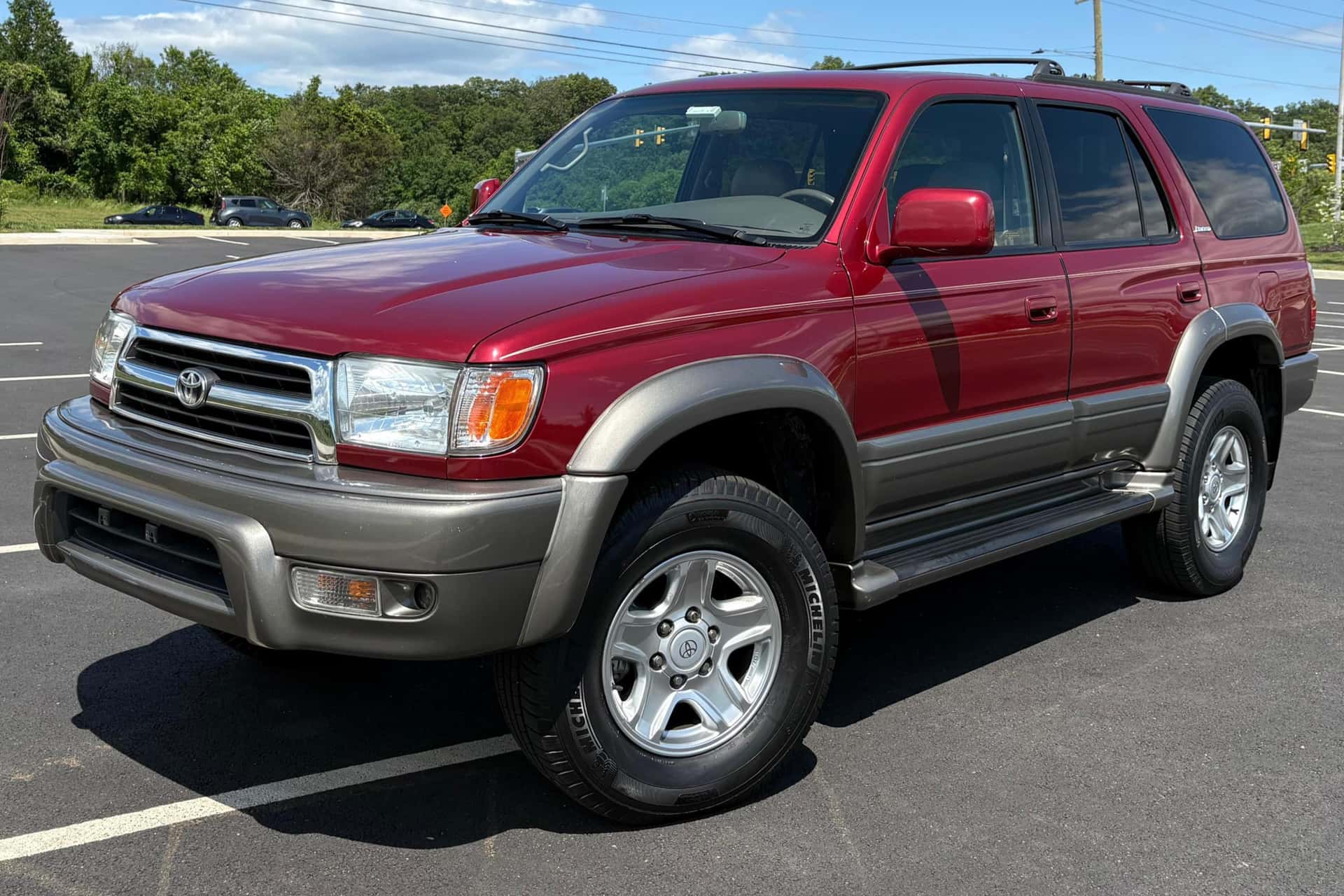 1999 Toyota 4Runner sold for $10,200