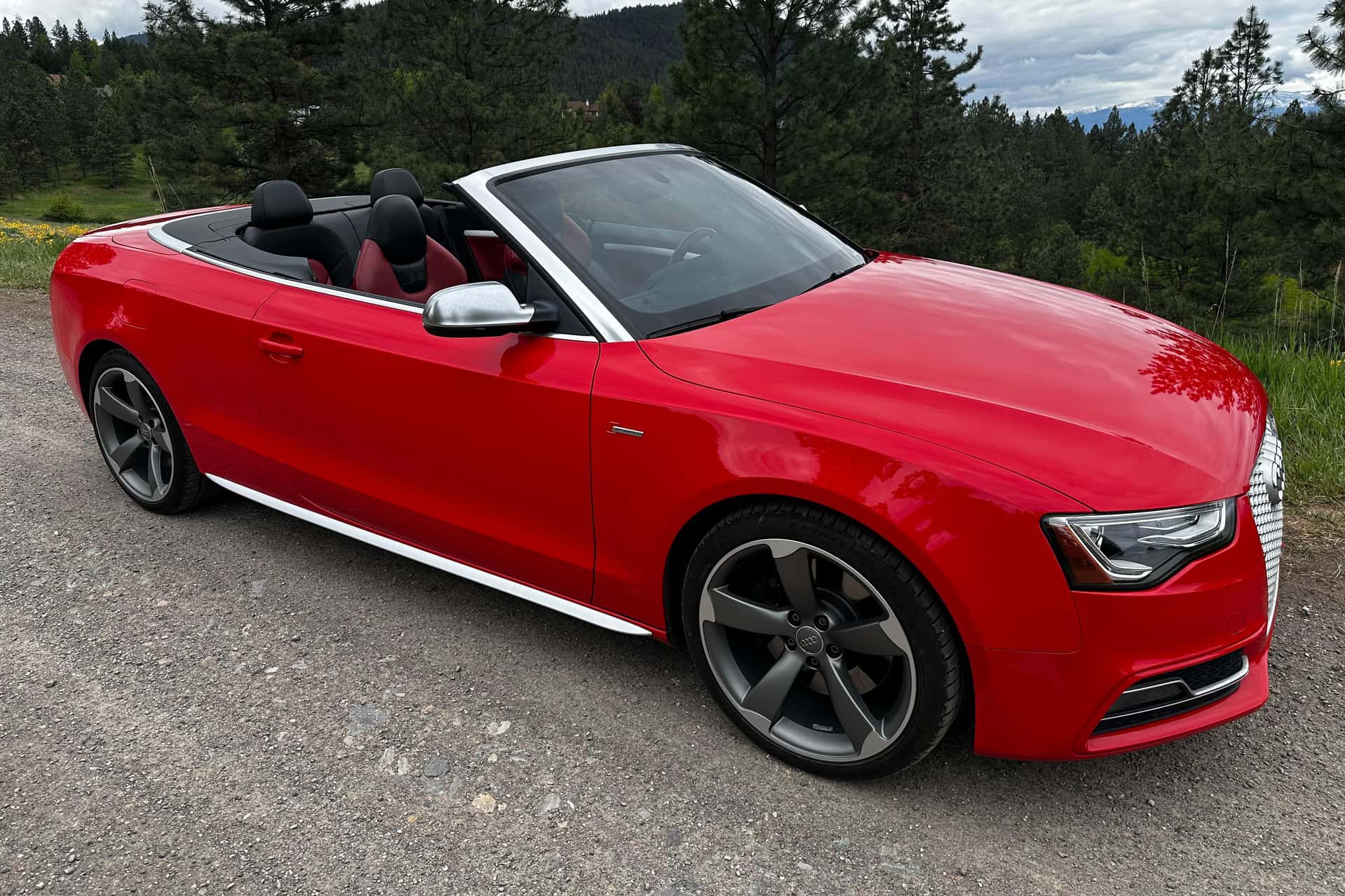 2015 Audi S5 sold for $16,527