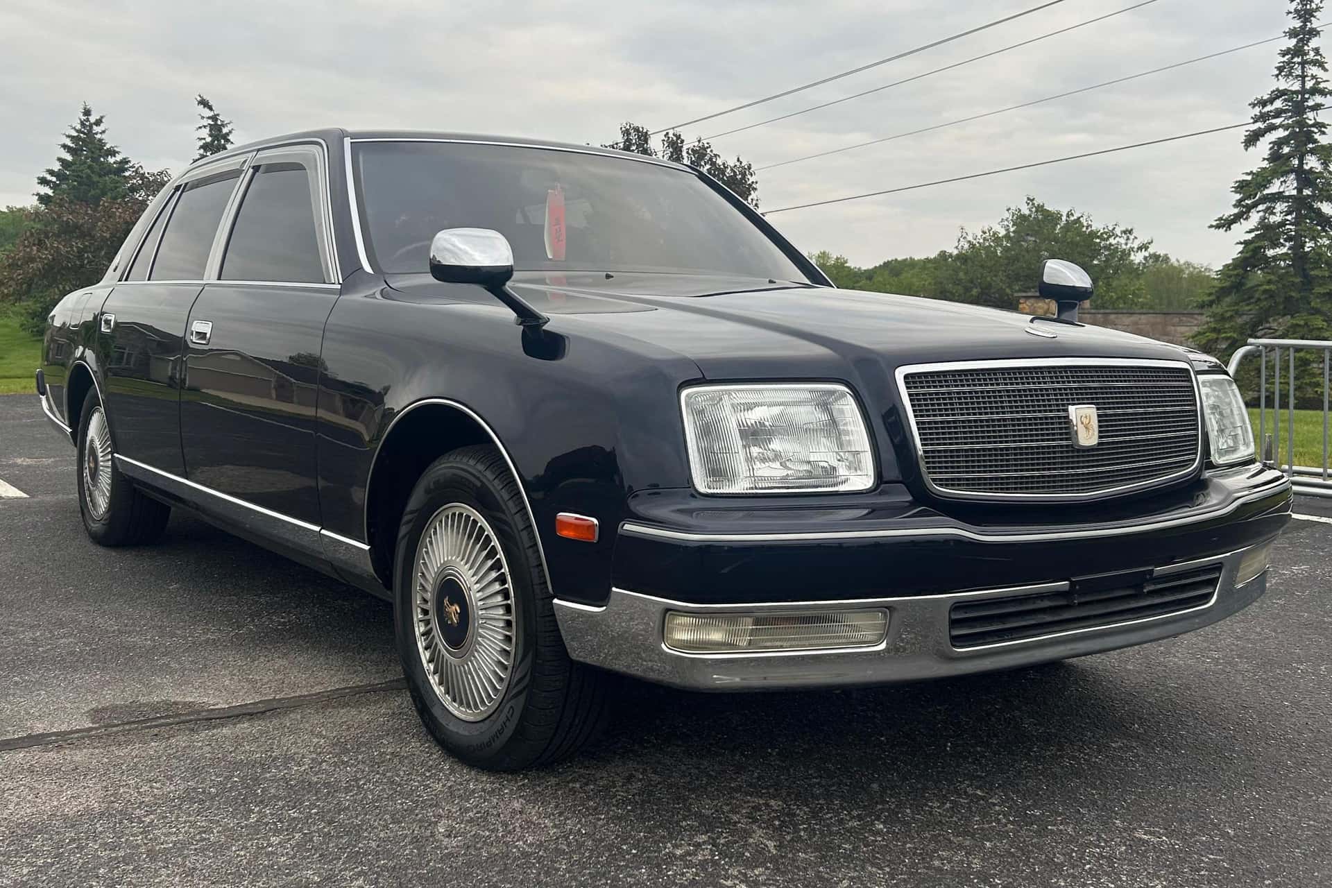 1997 Toyota Century sold for $15,300