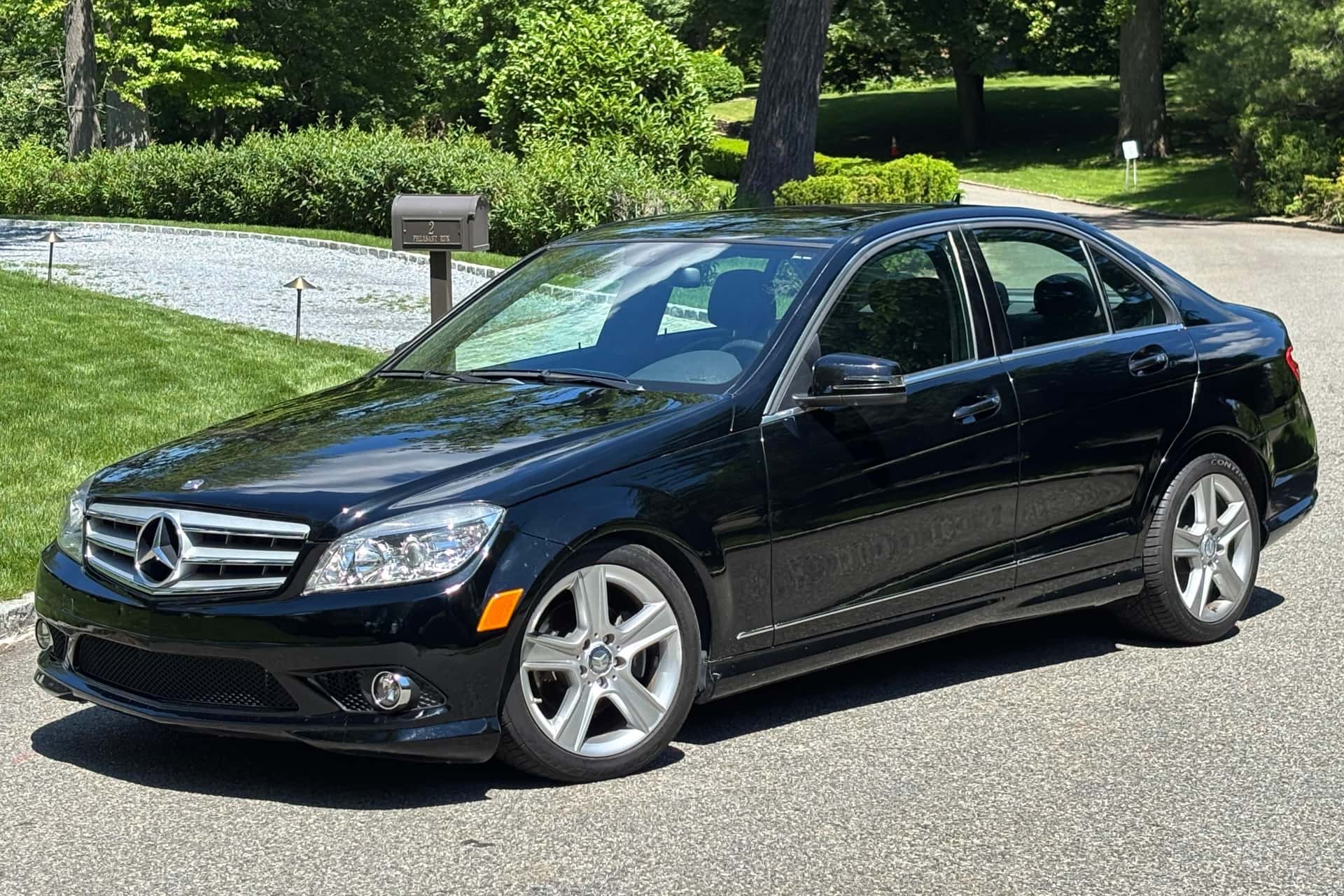 2010 Mercedes-Benz C-Class sold for $11,500