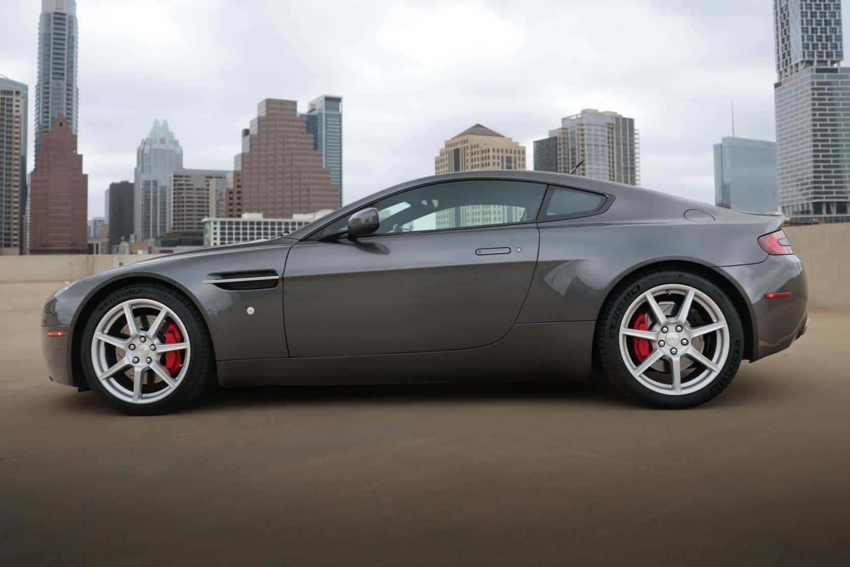 2007 Aston Martin Vantage sold for $40,250
