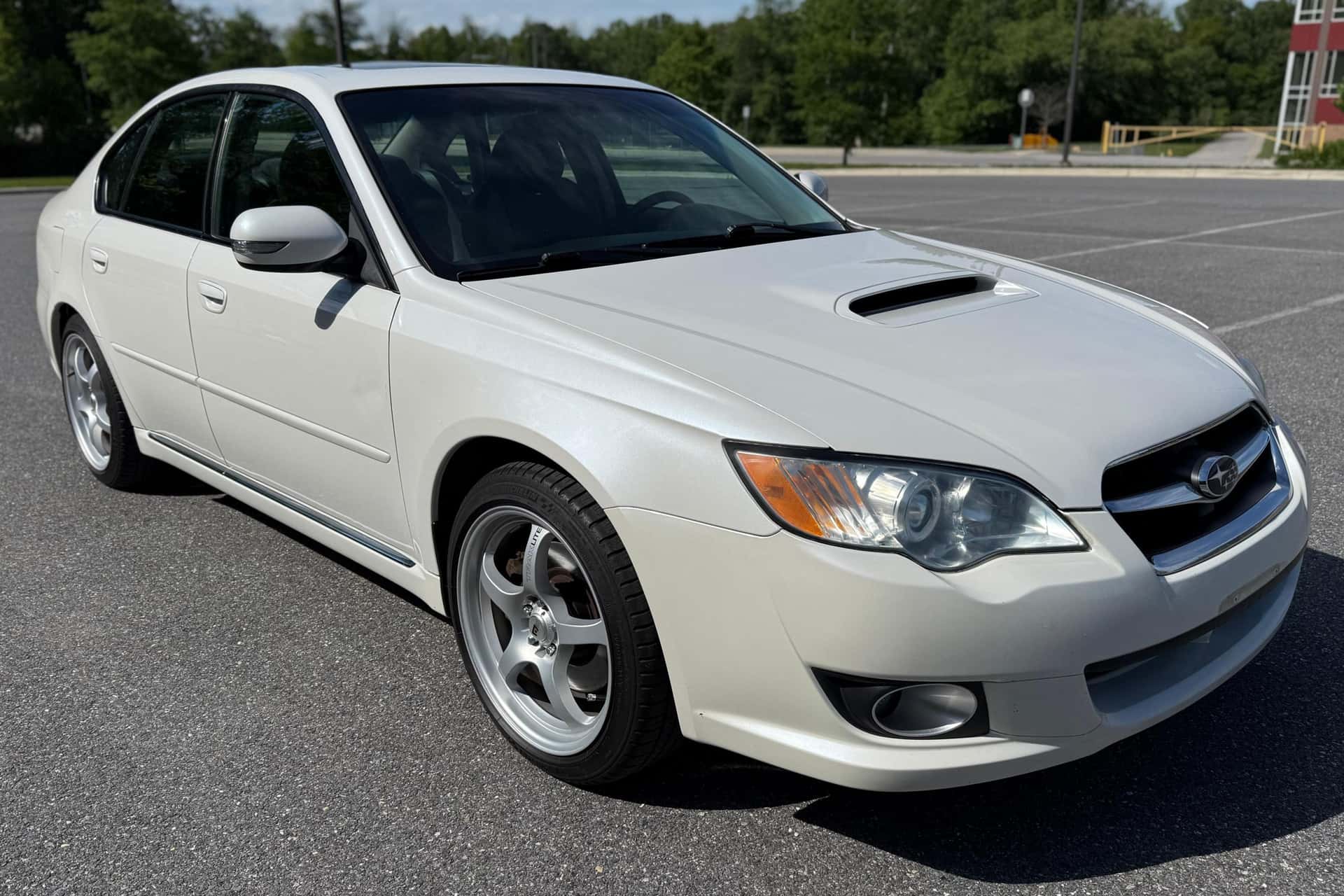 2009 Subaru Legacy sold for $12,200