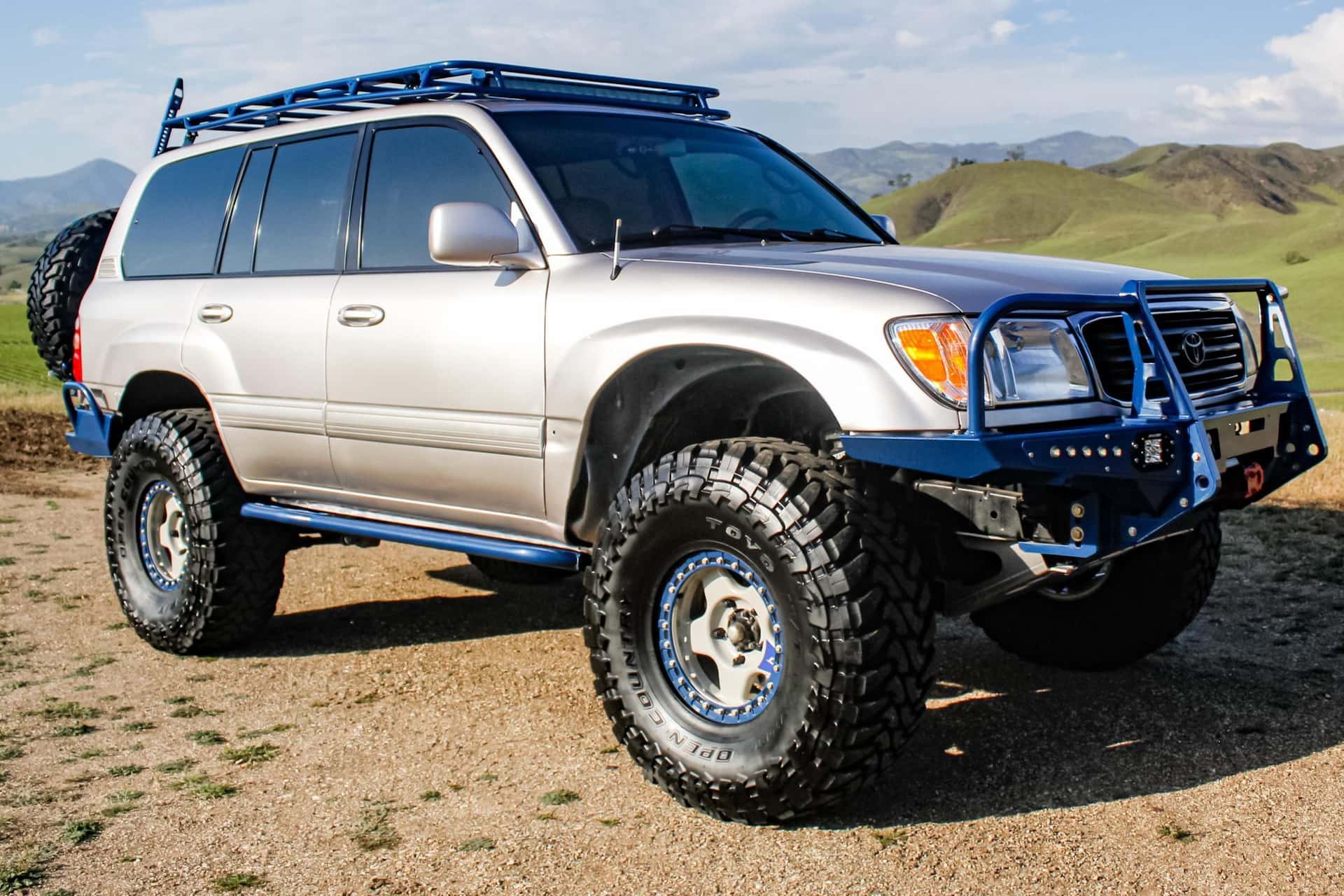 1999 Toyota Land Cruiser sold for $33,500