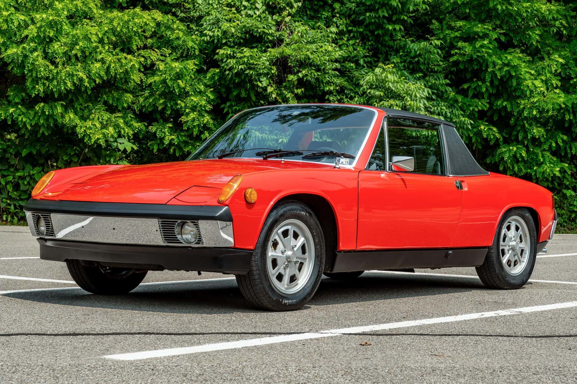 1973 Porsche 914 sold for $20,250