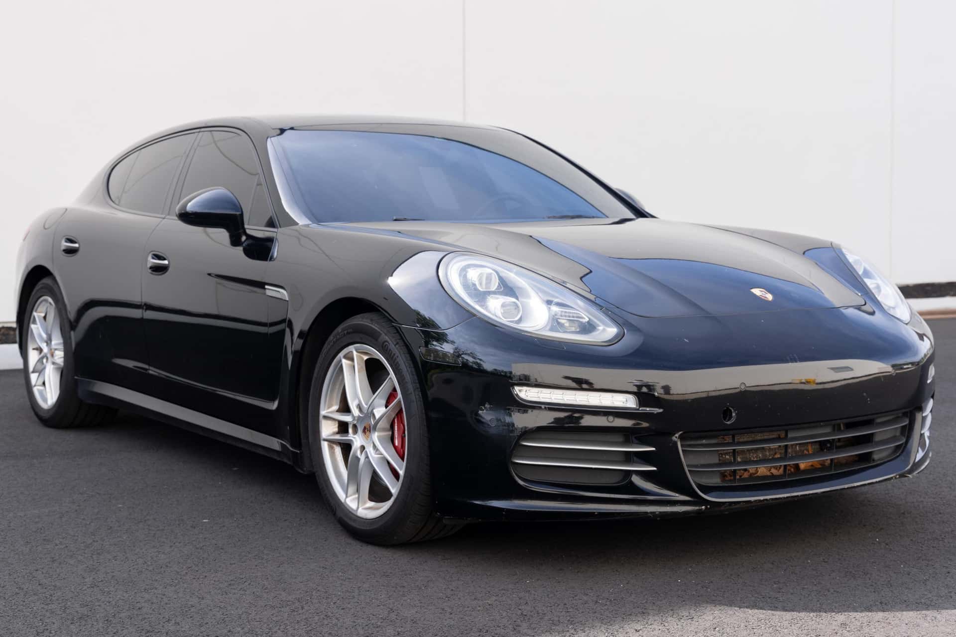 2014 Porsche Panamera sold for $8,814