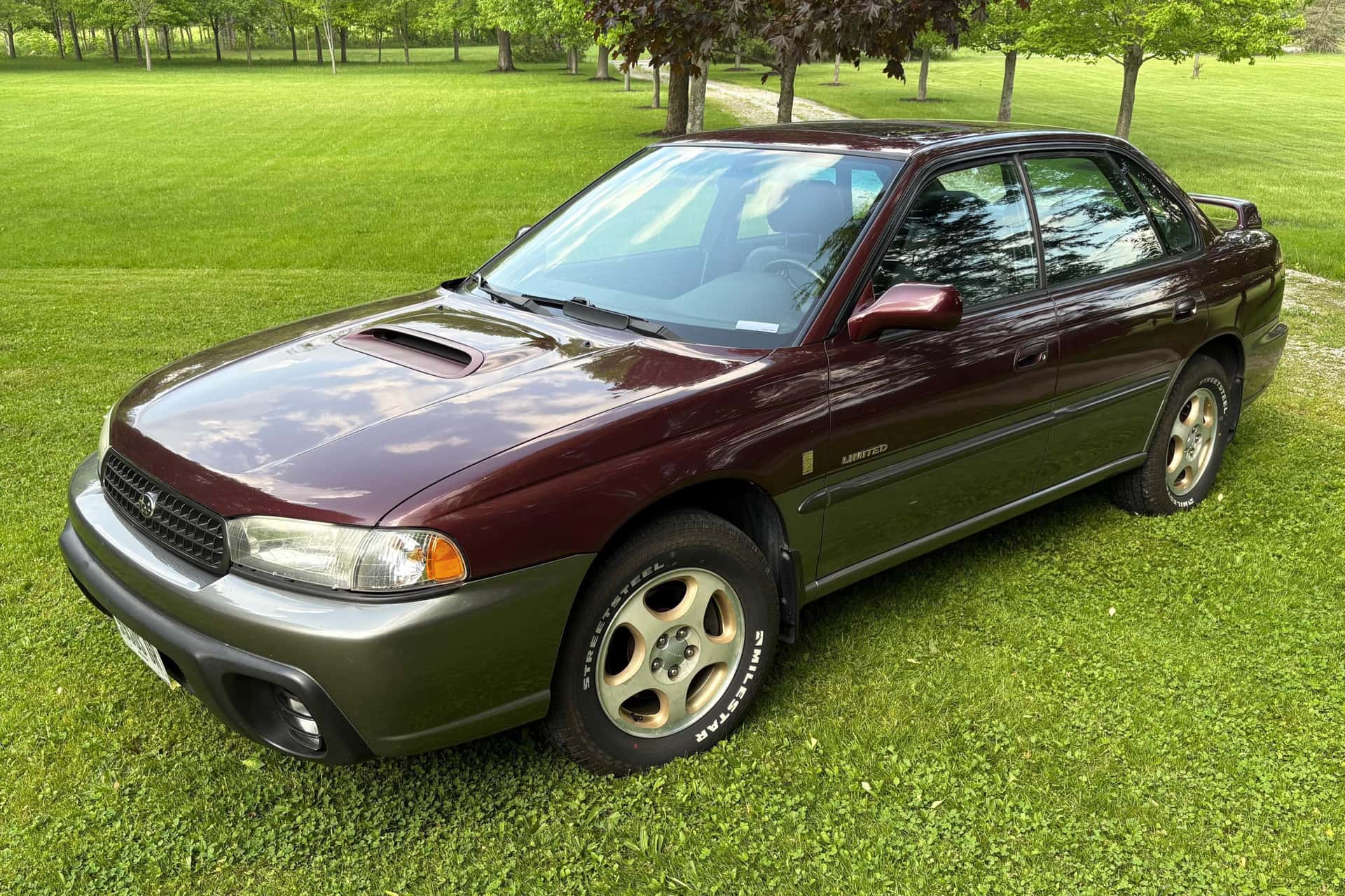 1999 Subaru Legacy sold for $5,200