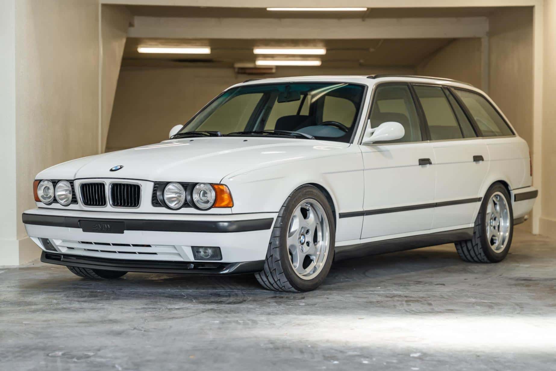 1994 BMW 5 Series sold for $37,750
