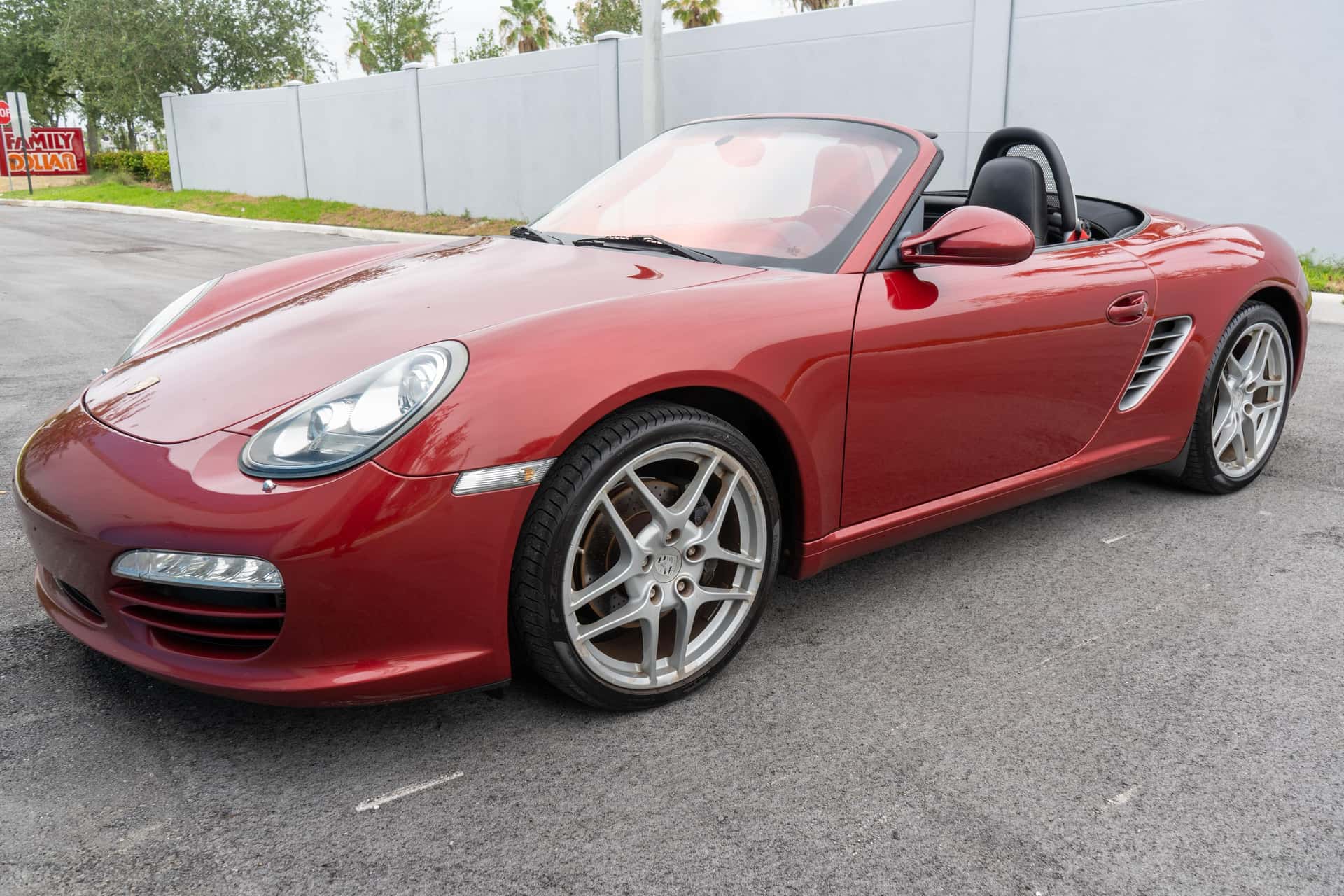 2010 Porsche 987 Boxster sold for $17,500