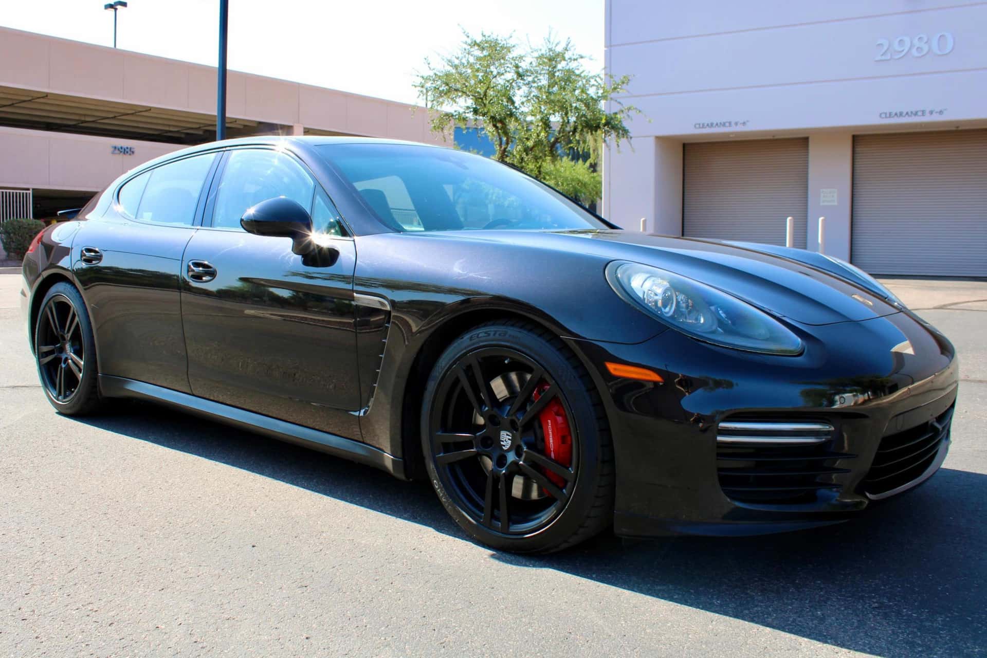 2014 Porsche Panamera sold for $25,000