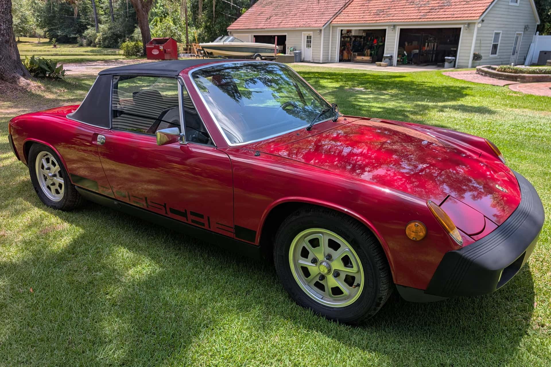 1976 Porsche 914 sold for $19,000
