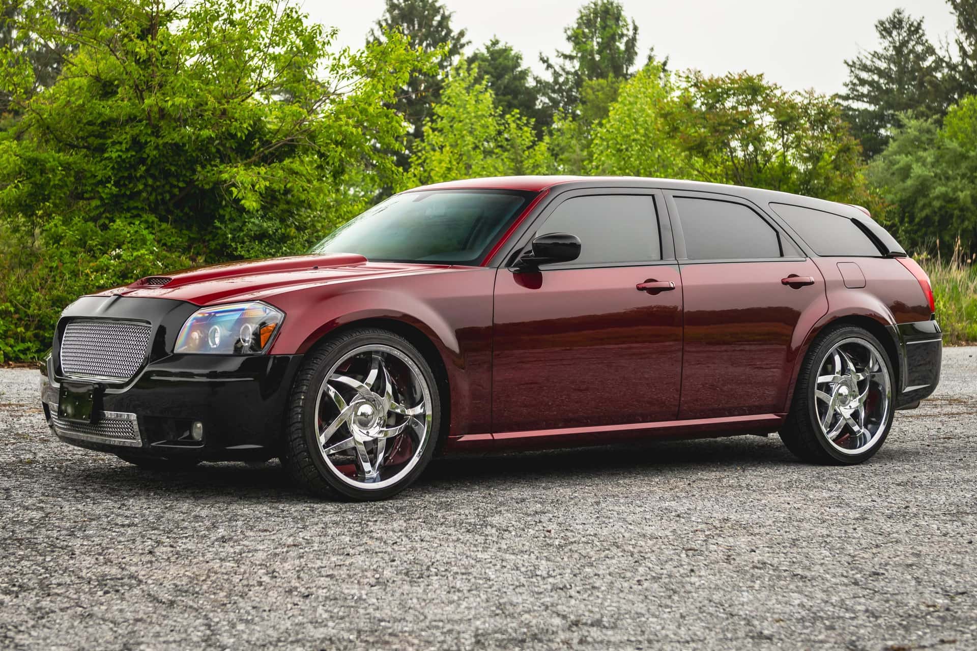 2005 Dodge Magnum sold for $15,666
