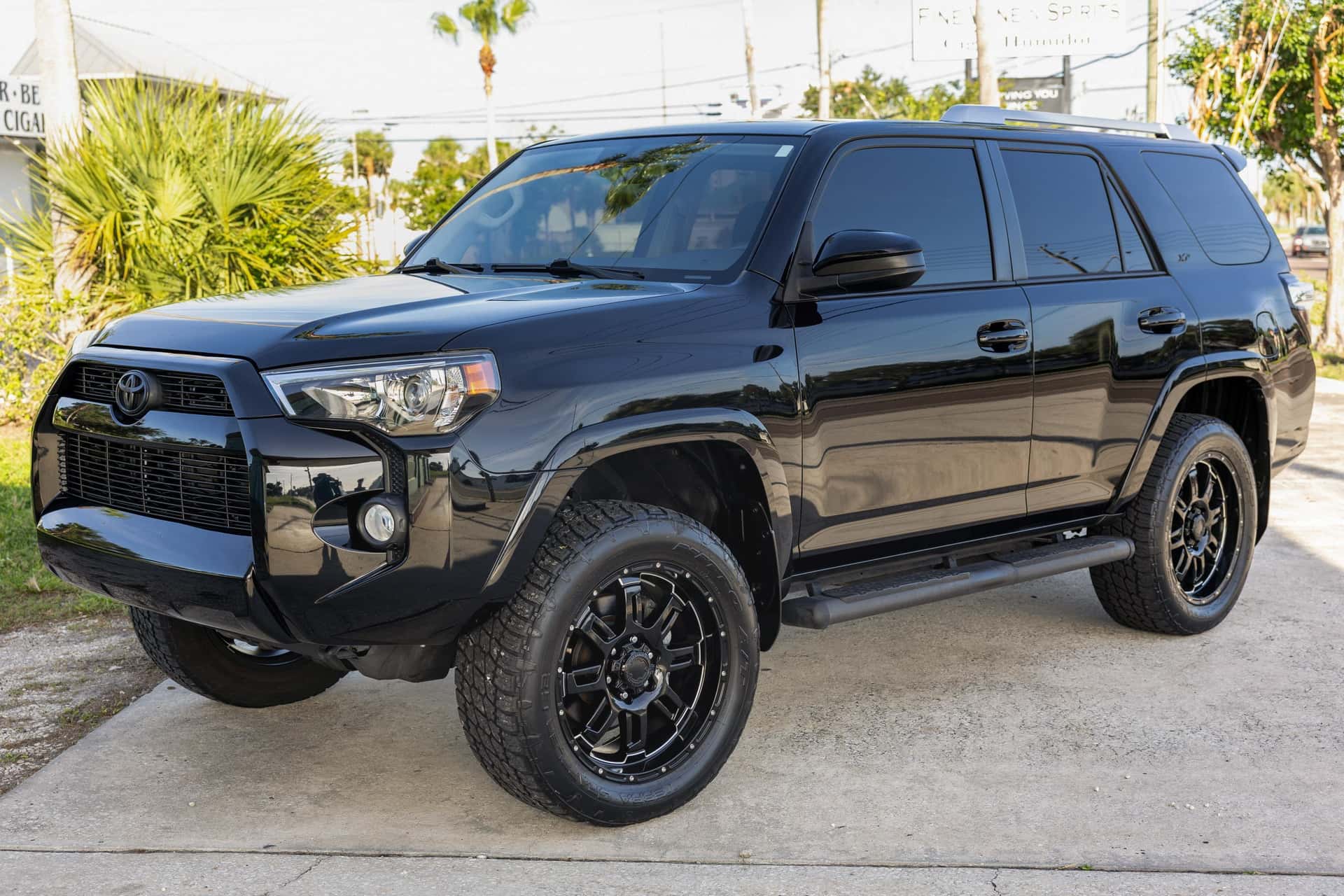 2018 Toyota 4Runner sold for $32,001