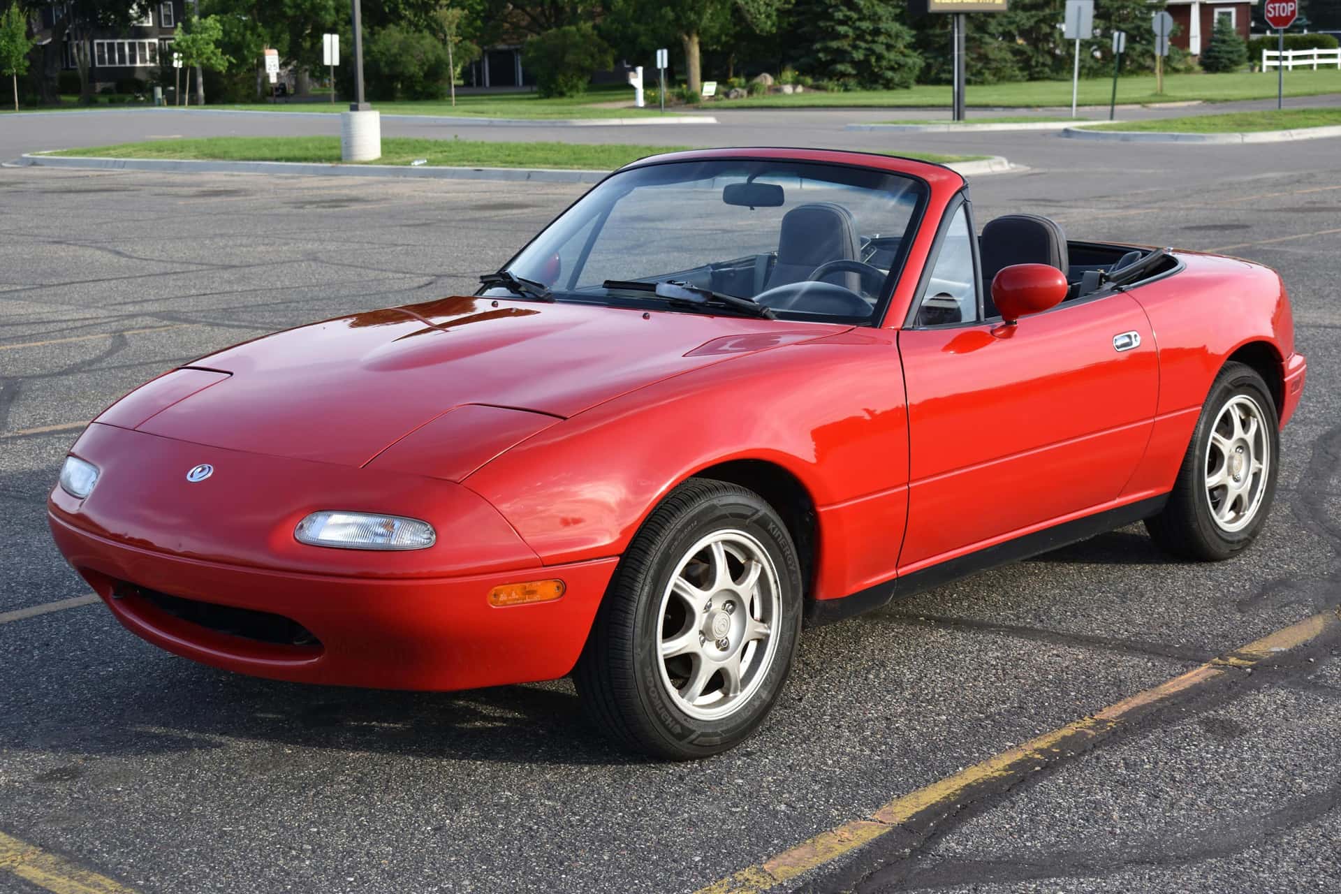 1993 Mazda NA Miata sold for $5,400