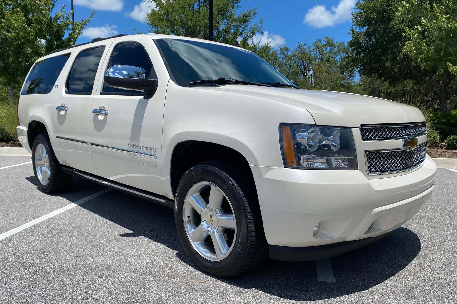 2011 Chevrolet Suburban sold for $23,850