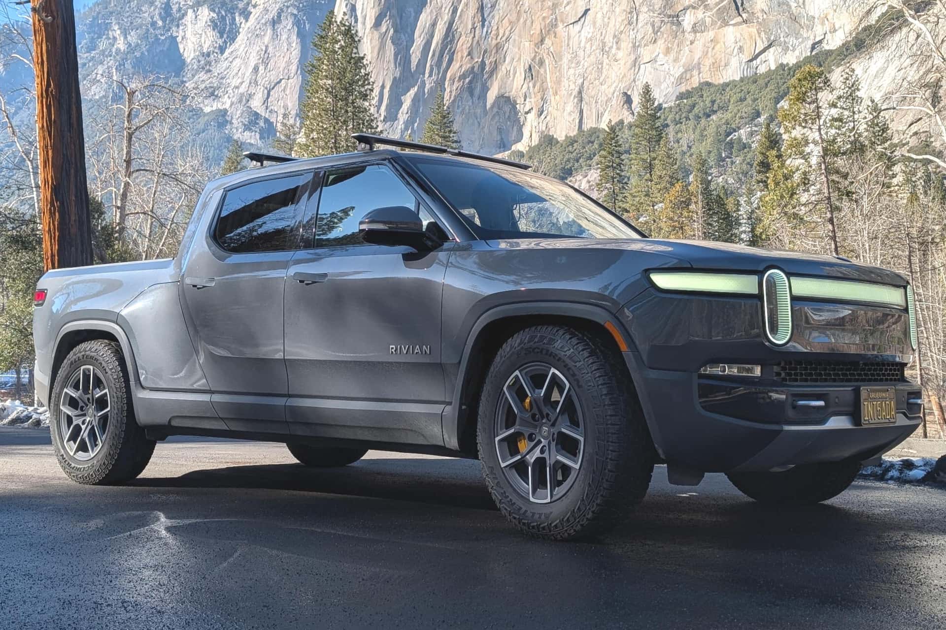 2022 Rivian R1T sold for $52,250