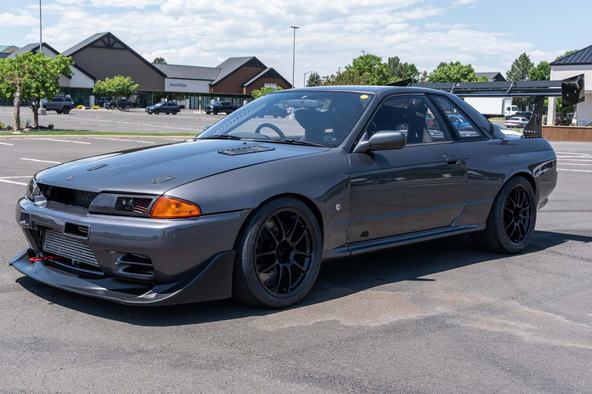 1991 Nissan R32 Skyline sold for $51,750