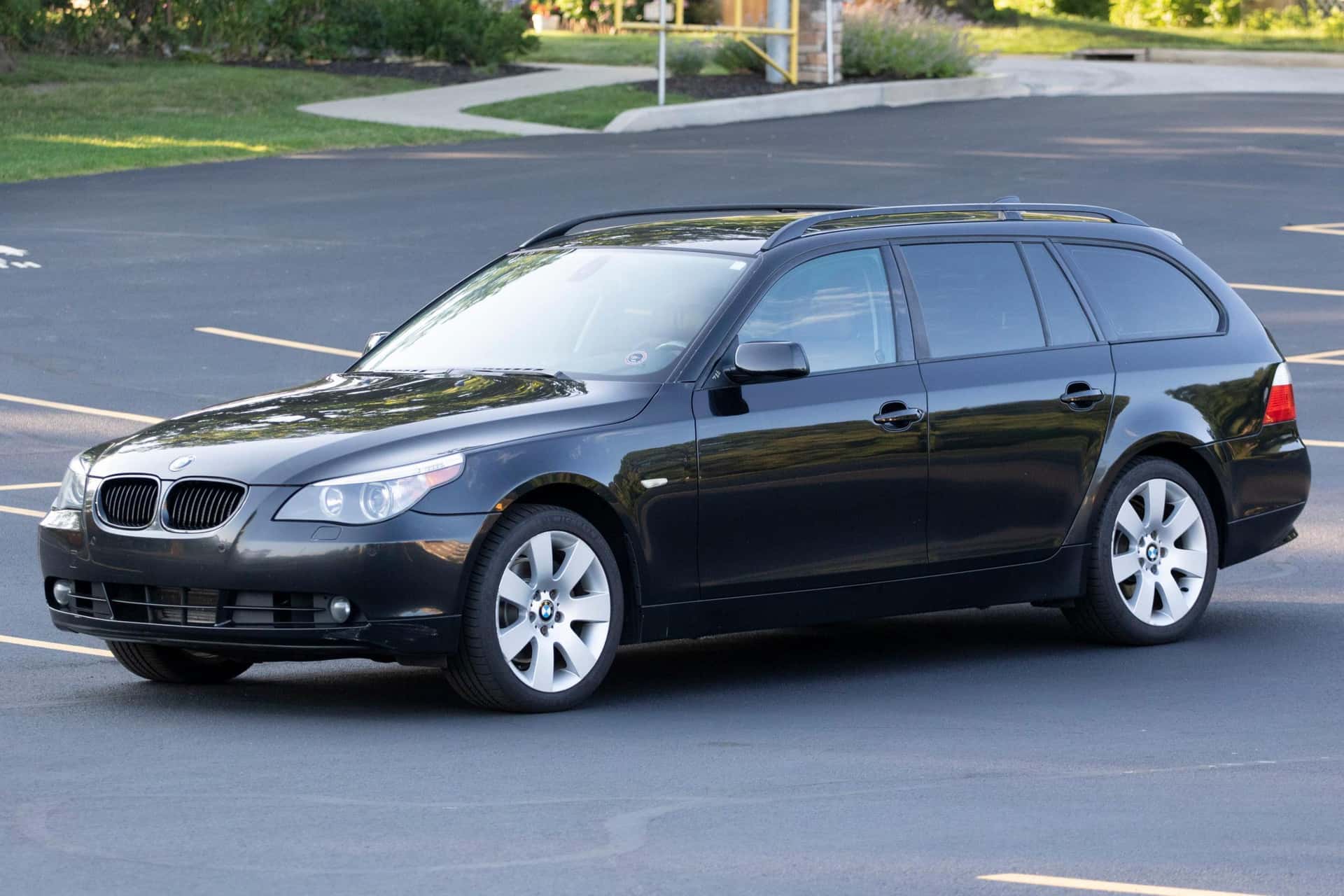 2007 BMW 5 Series sold for $7,450