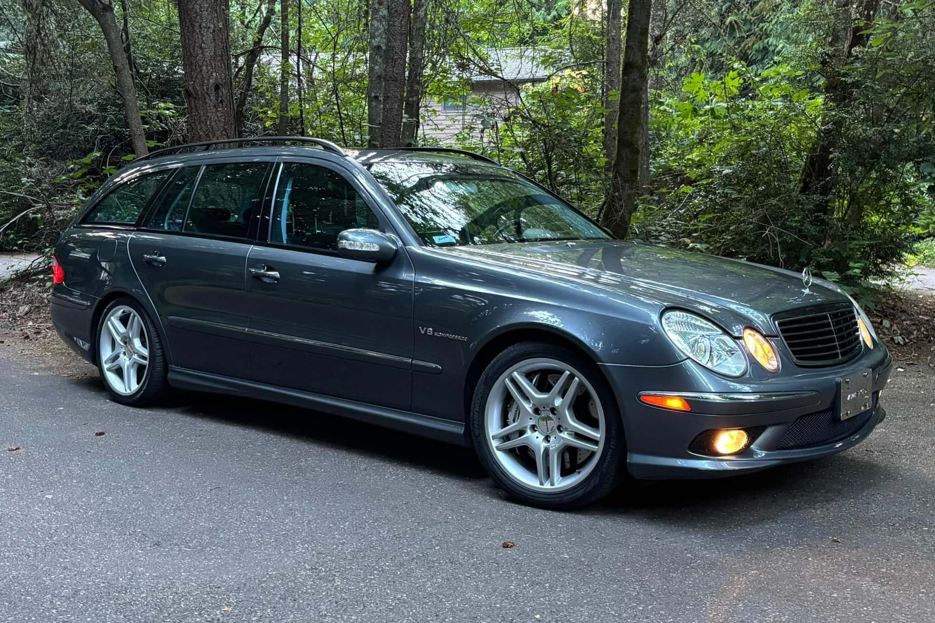 2005 Mercedes-Benz W211 E55 AMG sold for $33,000