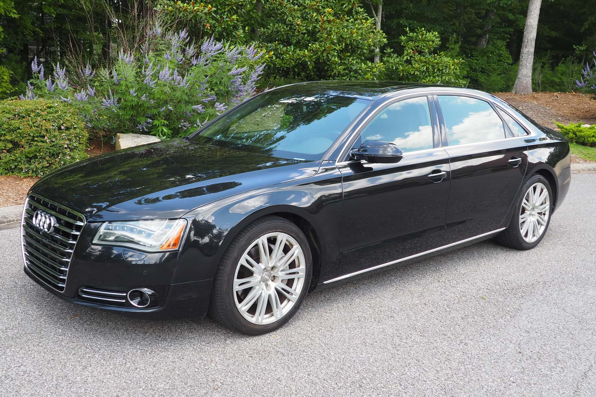 2014 Audi A8 sold for $16,750