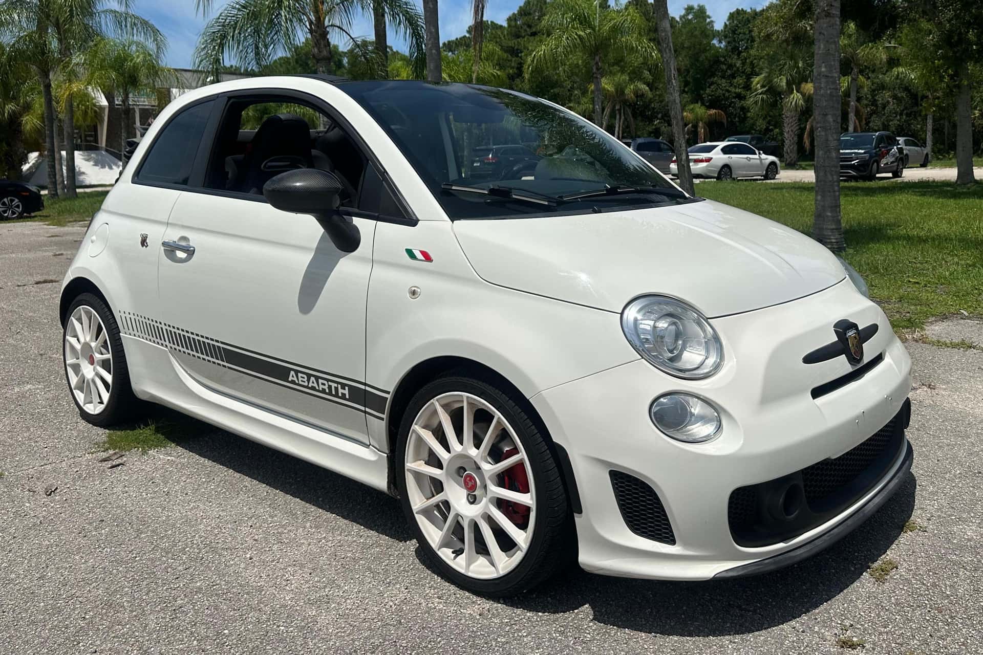 2013 Fiat 500 Abarth sold for $8,100