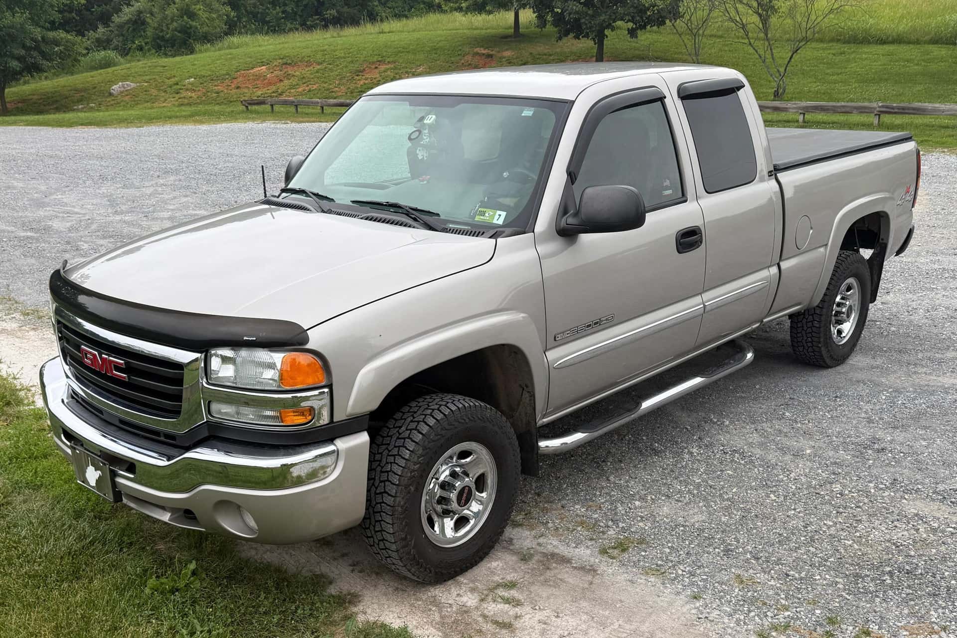2004 GMC Sierra sold for $19,000