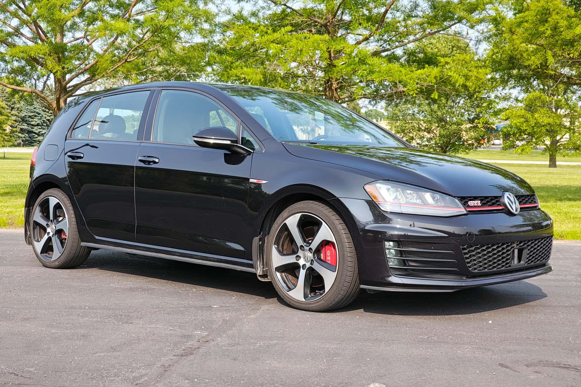 2017 Volkswagen Mk7 GTI sold for $14,750