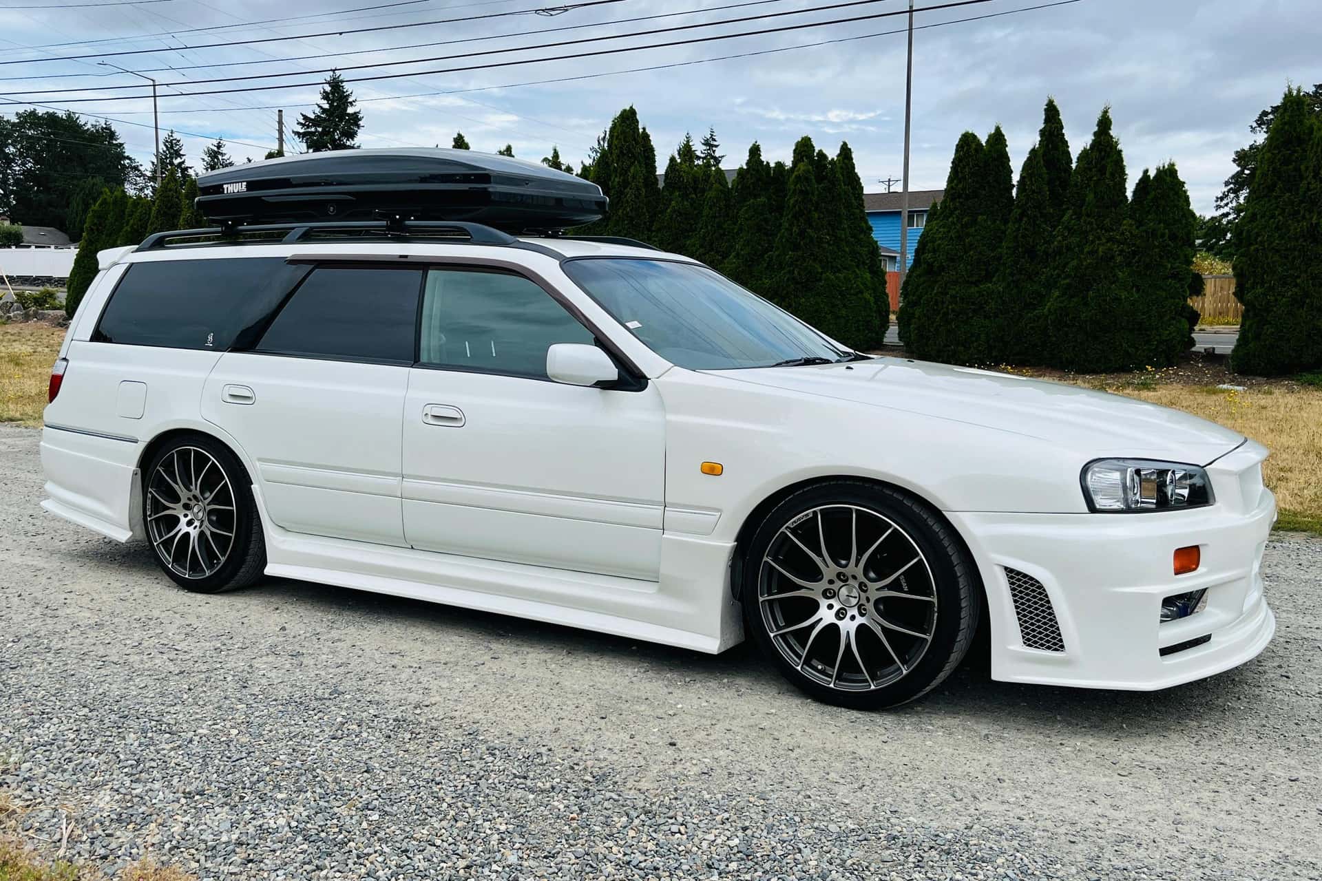 1998 Nissan Stagea sold for $19,995