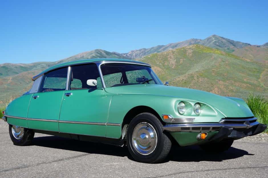 1972 Citroen DS sold for $23,500