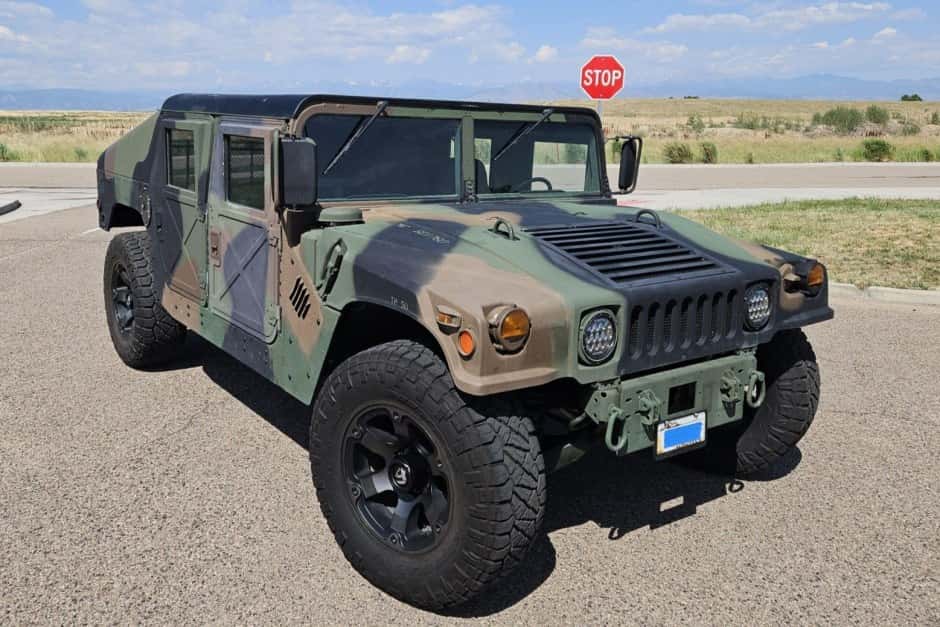0 Hummer HMMWV/Humvee sold for $20,000
