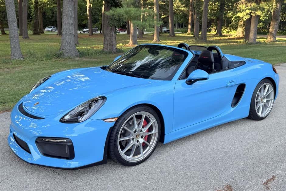 2016 Porsche 981 Boxster sold for $130,000