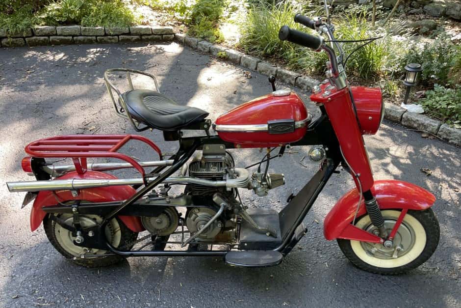 1960 Cushman Eagle sold for $2,400