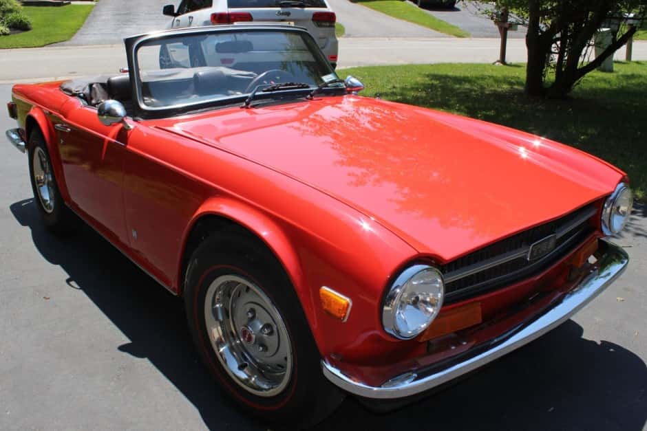 1974 Triumph TR6 sold for $13,250