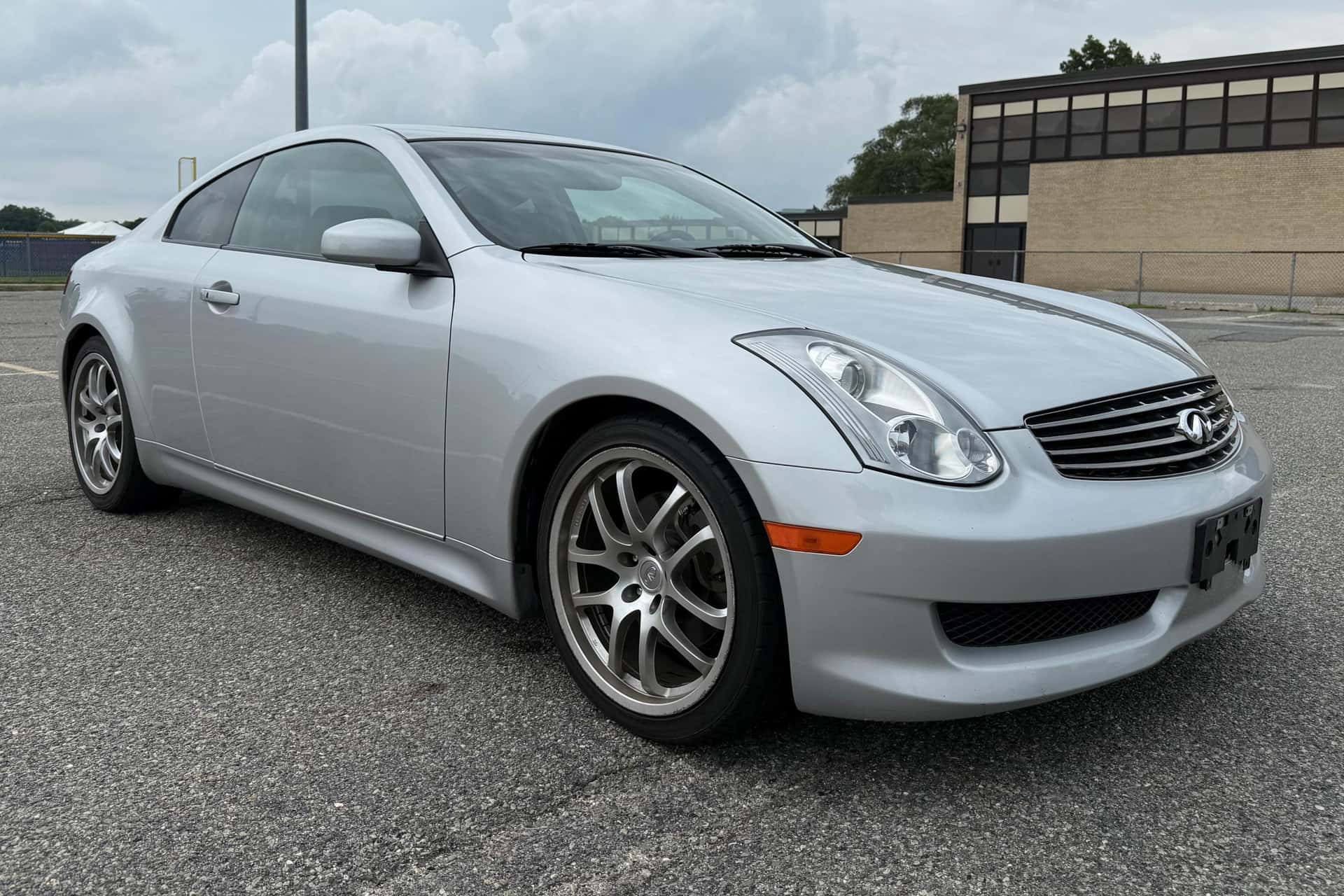 2006 Infiniti G35 sold for $9,500